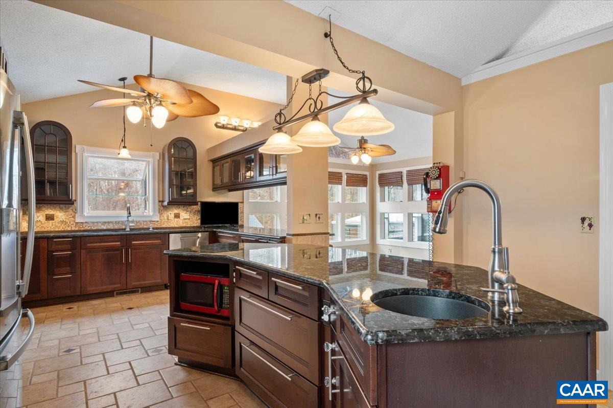 FOXWOOD - Residential