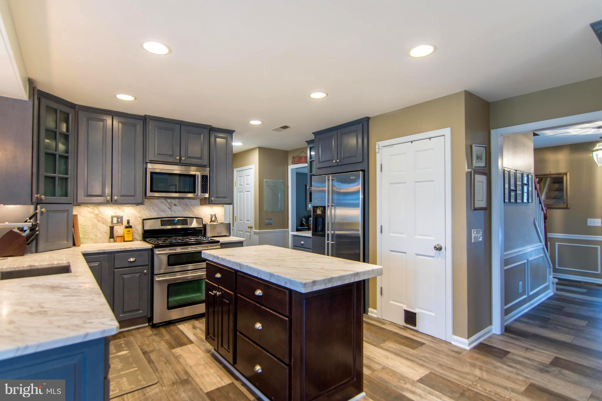 RIVERWALK/BLK WALNUT COV - Residential