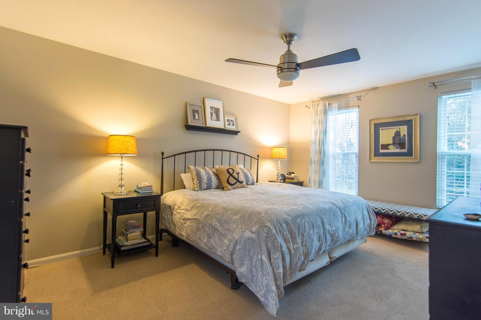 RIVERWALK/BLK WALNUT COV - Residential