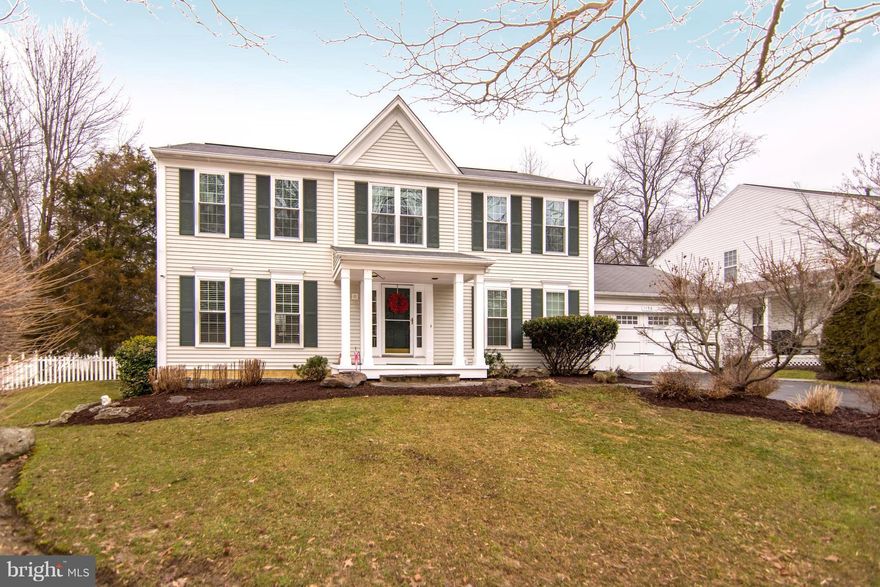 Fabulous colonial in Riverwalk/Black Walnut.Features:Chefs kitchen w/custom cabinets, Jennaire appliances, Greek marble counters/island, great room w/built-ins, ceramic flooring in distressed wood throughout main level, recessed lighting and gas fireplace. Sunroom w/tile floors, stone wood fireplace, winebar/mini fridge. Updated baths, finished basement, Nest. Big yard w/gate to Pal Park. Hot tub.