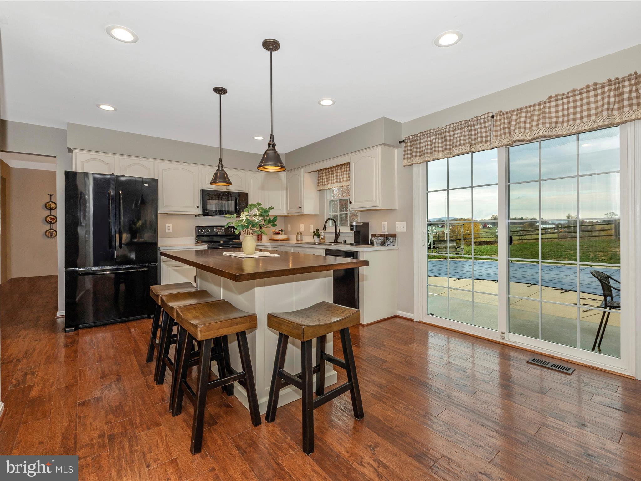 COPPERFIELD - Residential