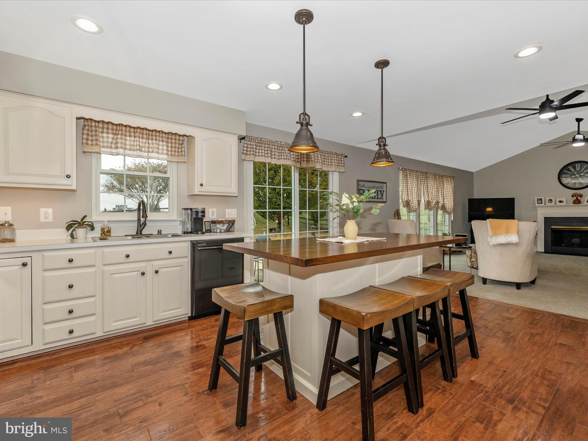 COPPERFIELD - Residential