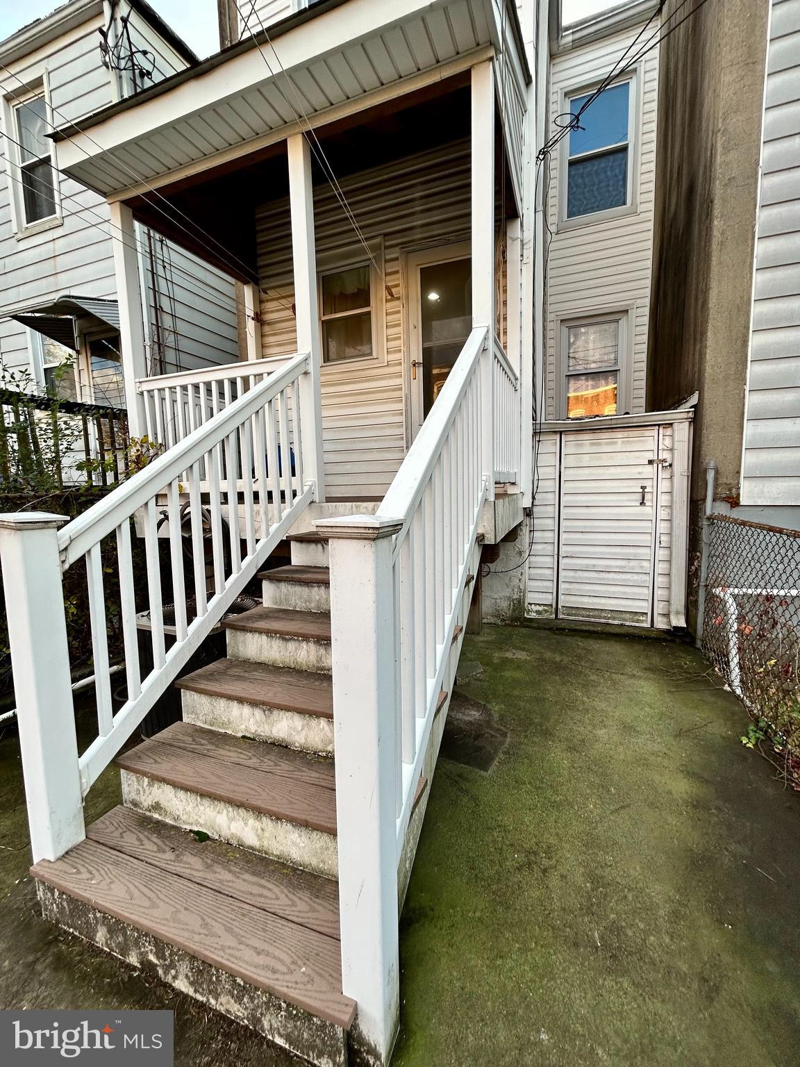 BROOKLYN - Residential