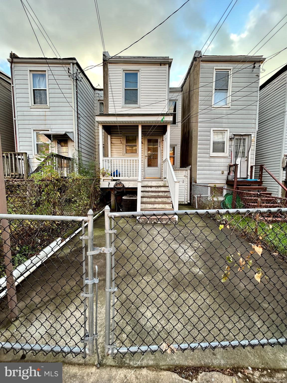 BROOKLYN - Residential