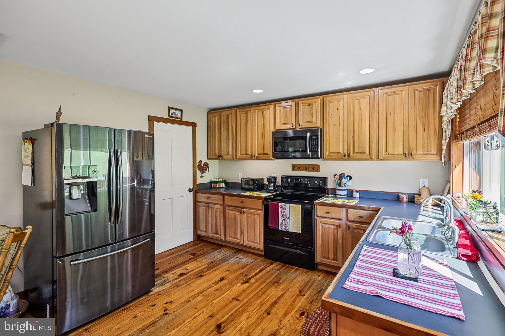 138 WILLOW ROAD