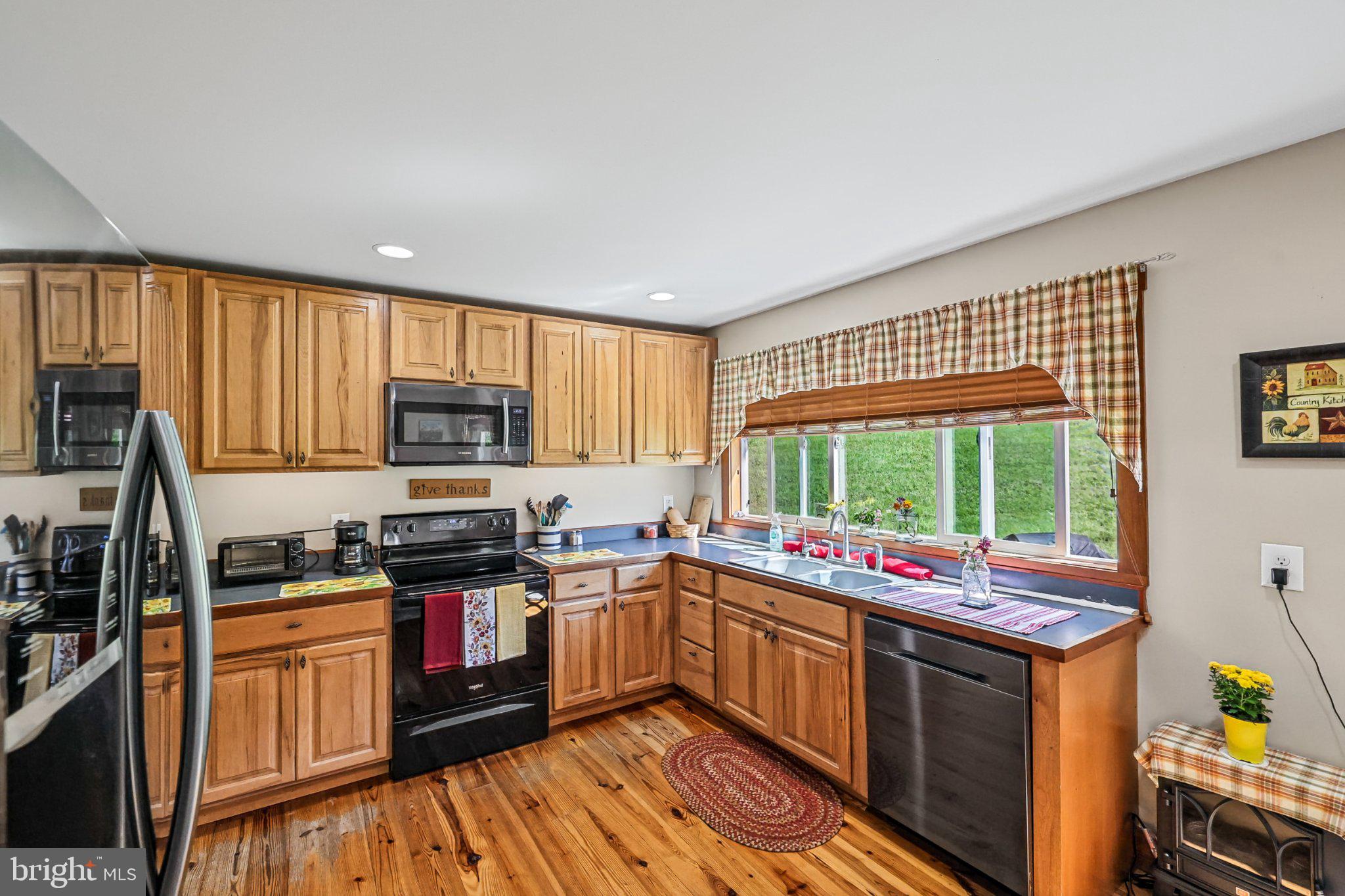 138 WILLOW ROAD