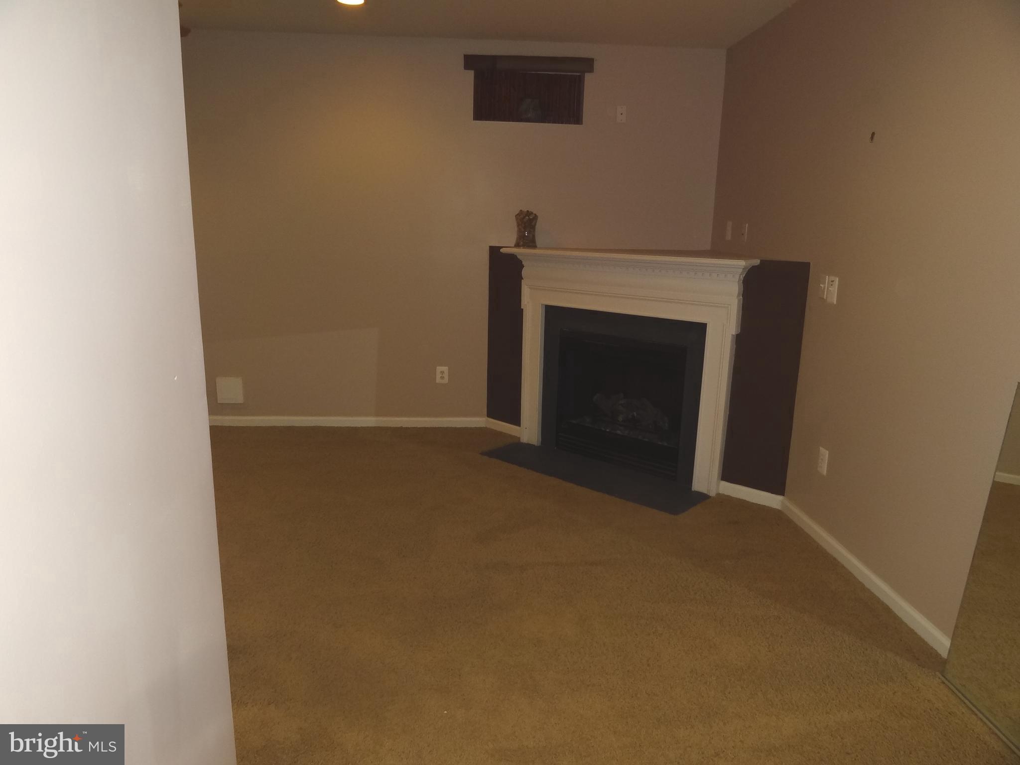 RIVERWATCH COMMONS - Residential