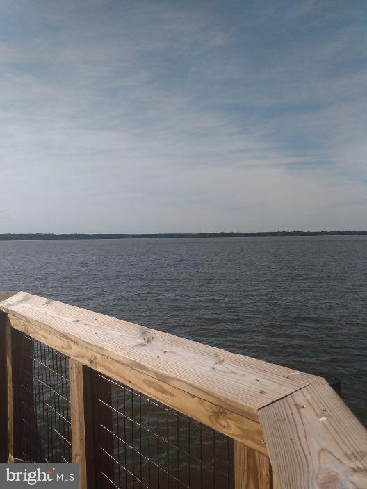 RIVERWATCH COMMONS - Residential