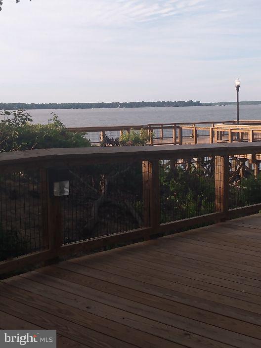 RIVERWATCH COMMONS - Residential