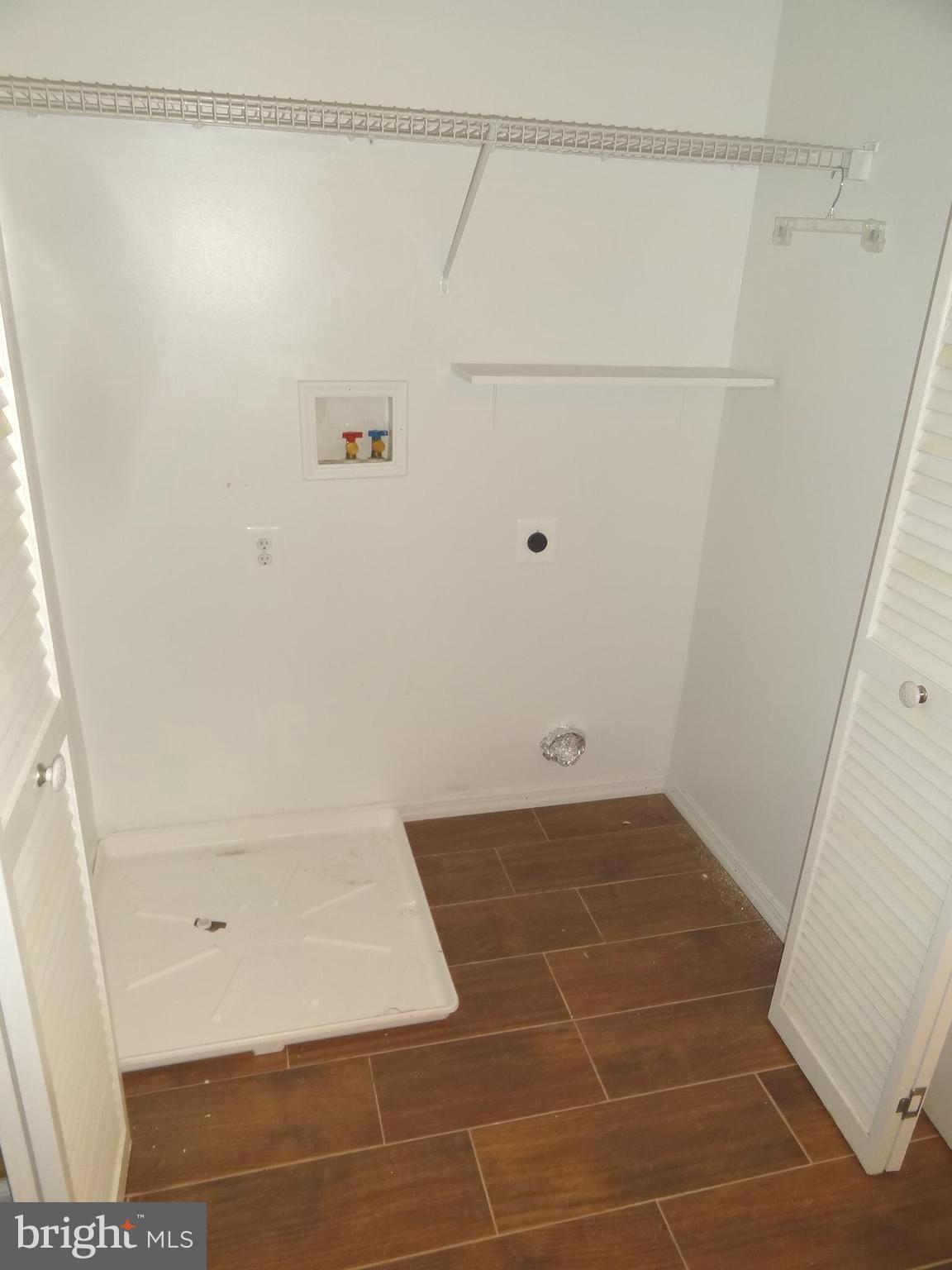 RIVERWATCH COMMONS - Residential