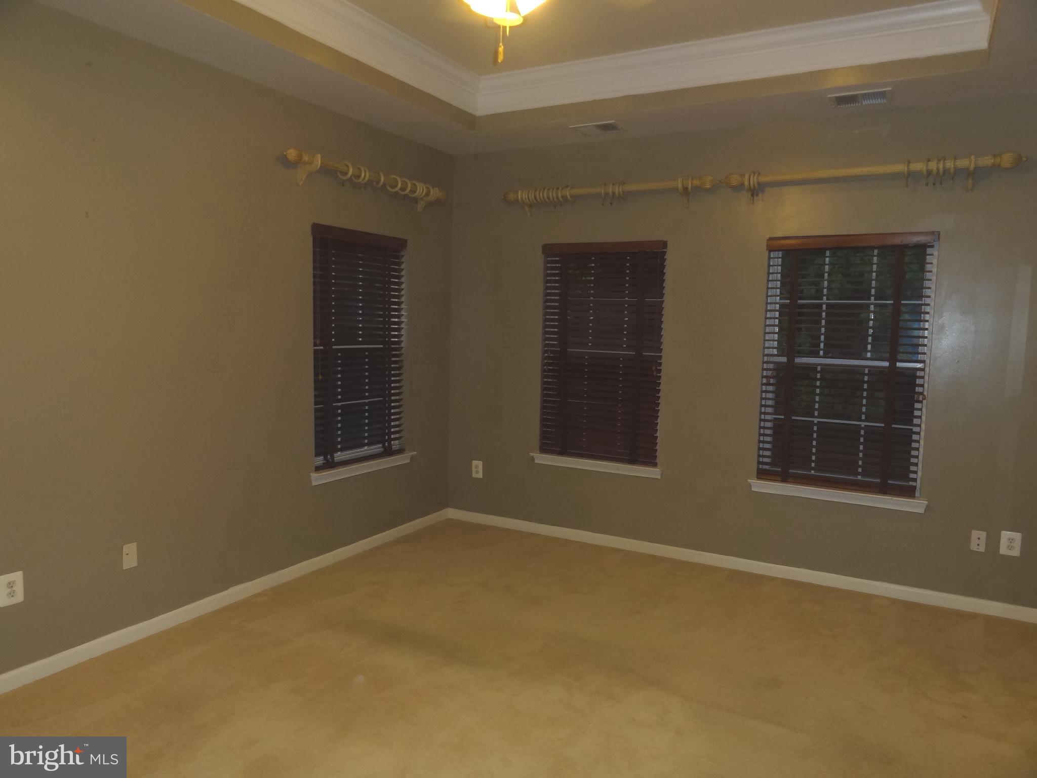 RIVERWATCH COMMONS - Residential