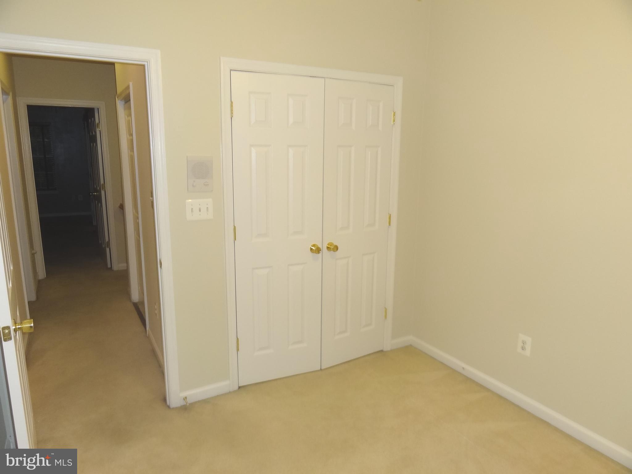 RIVERWATCH COMMONS - Residential