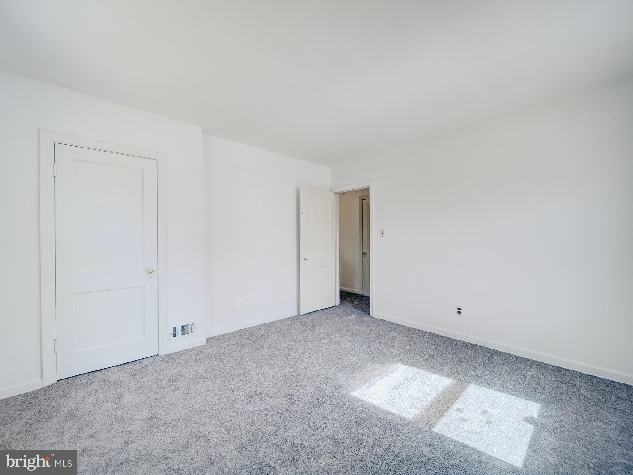 GREEN MEADOWS - Residential