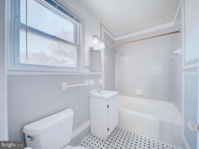 GREEN MEADOWS - Residential