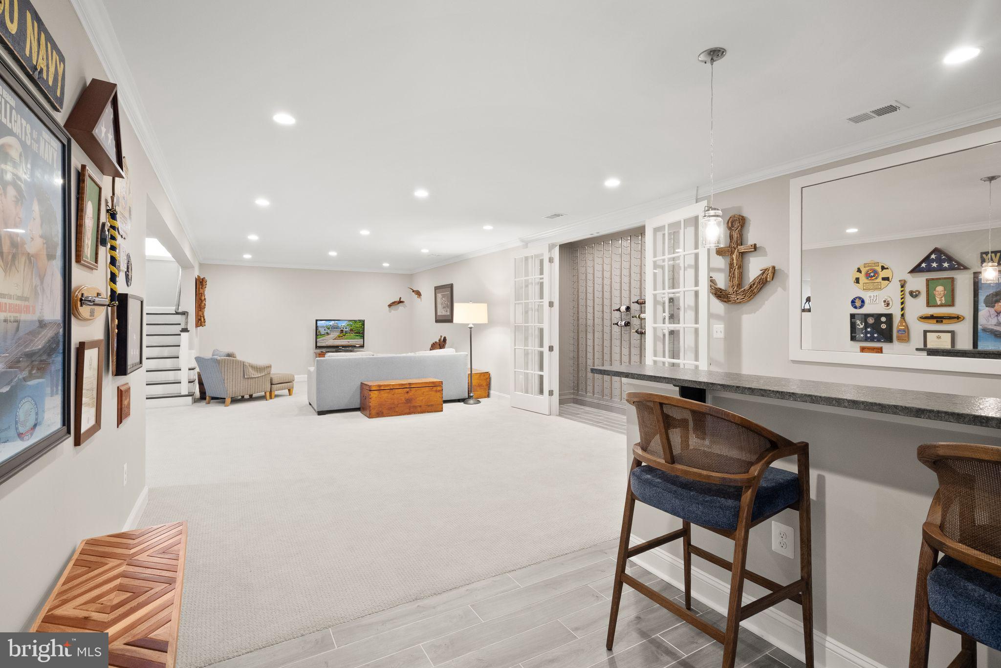 VIENNA WOODS - Residential