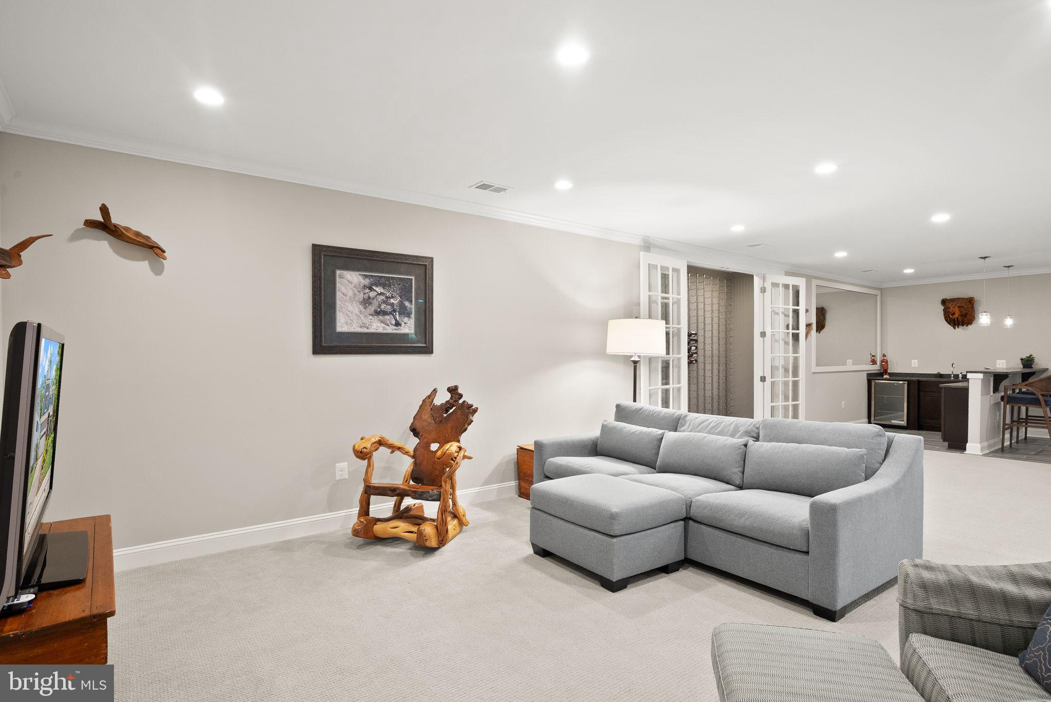 VIENNA WOODS - Residential