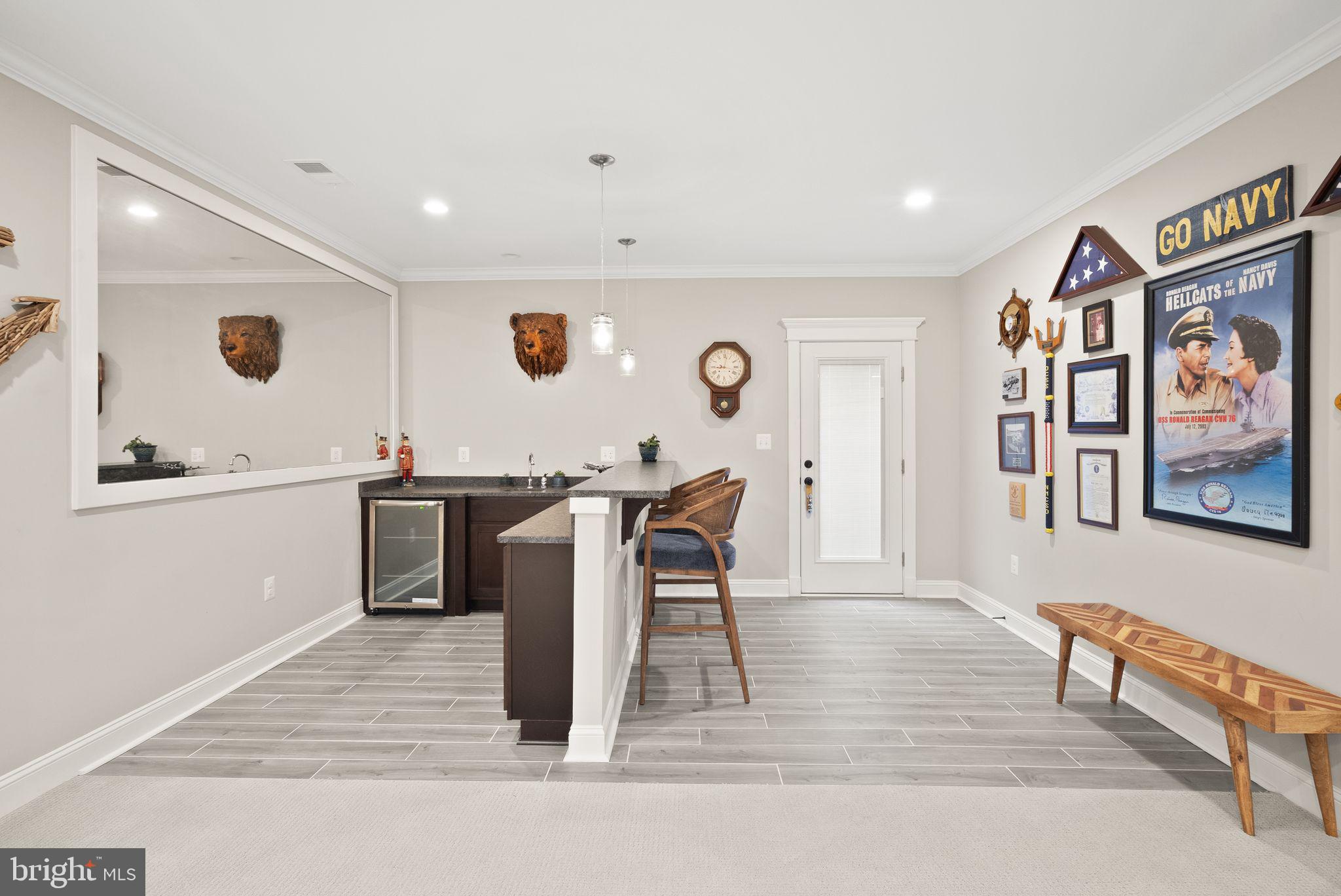 VIENNA WOODS - Residential