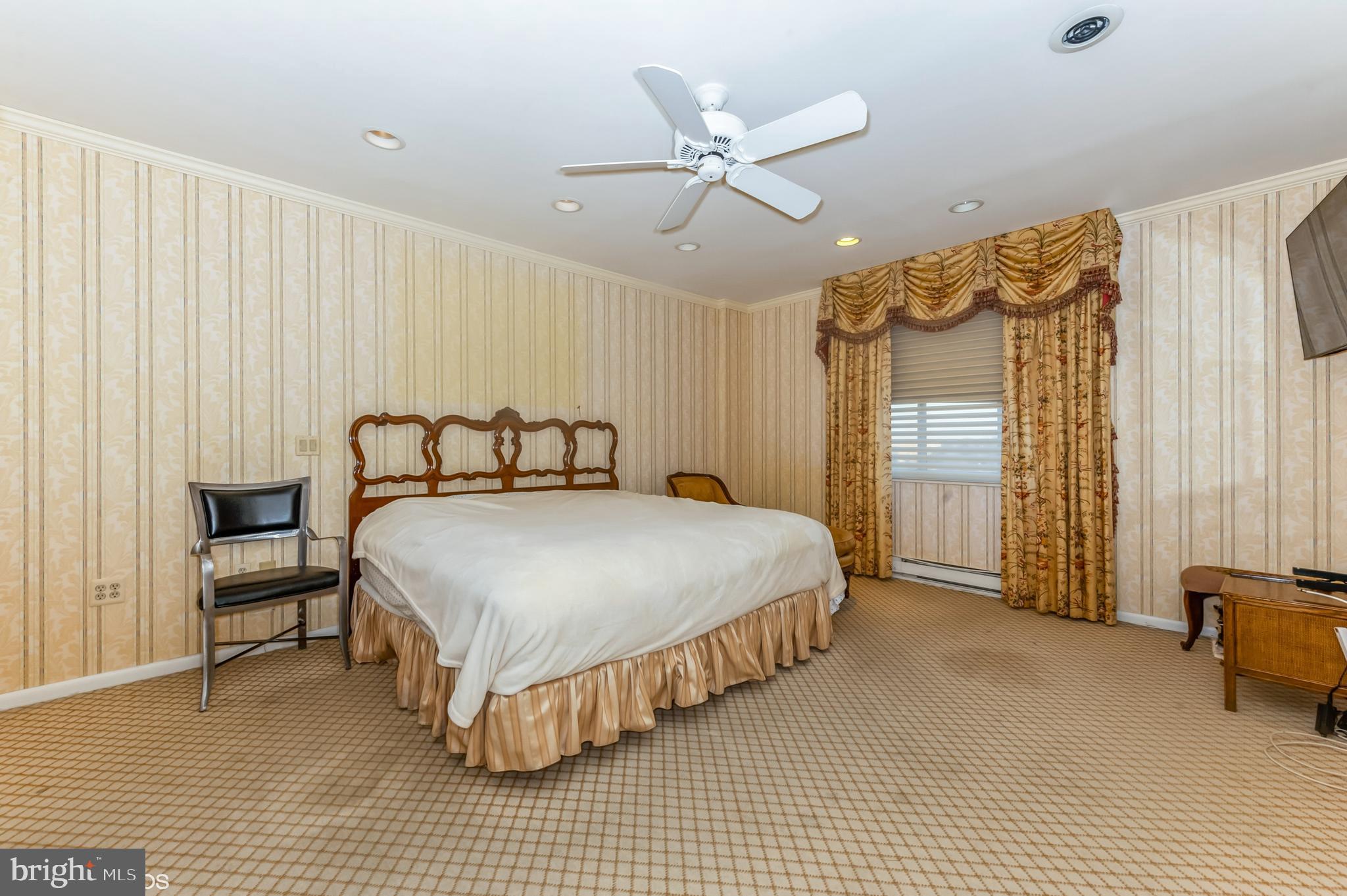 ONE SLADE - Residential