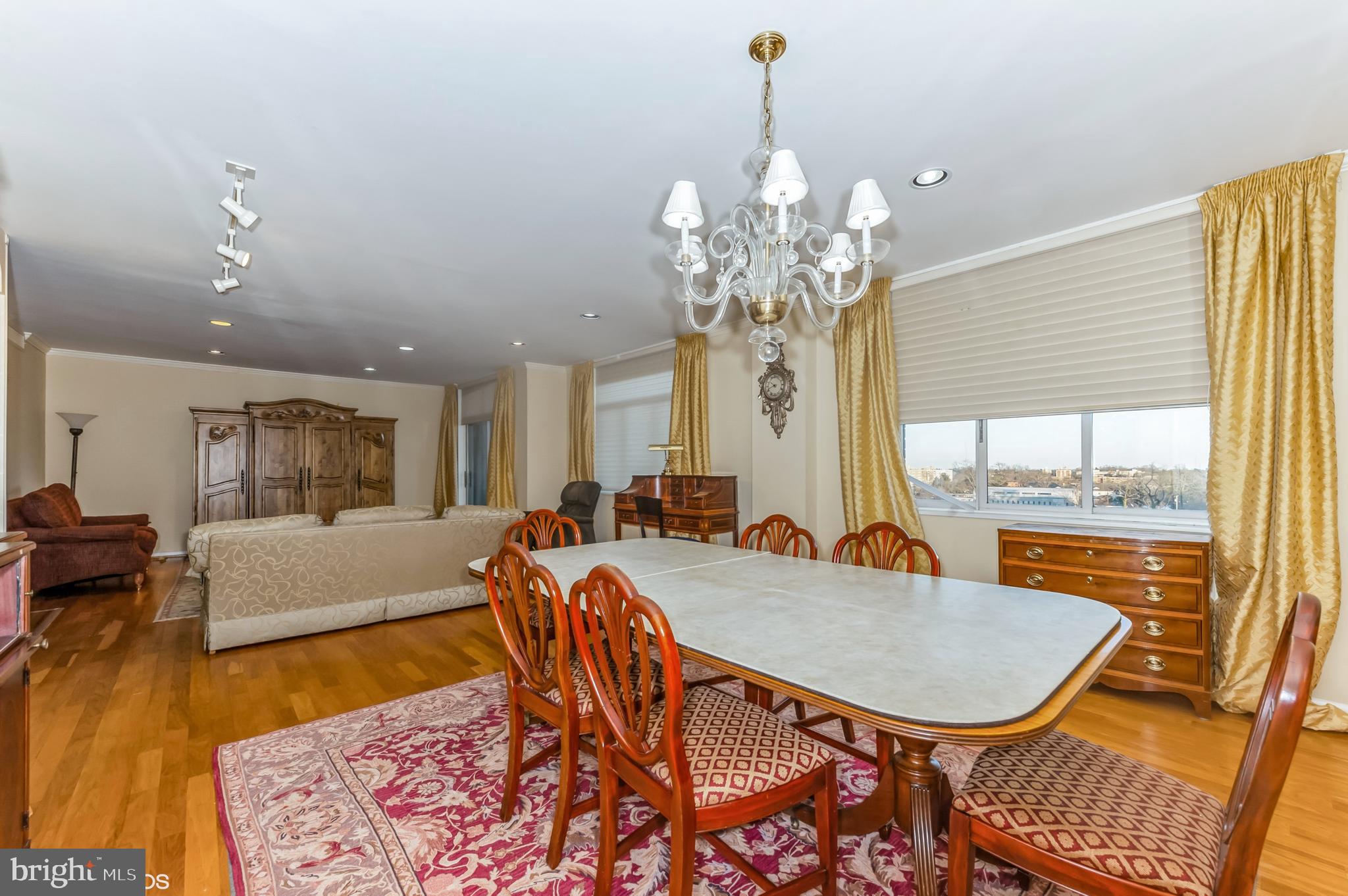 ONE SLADE - Residential