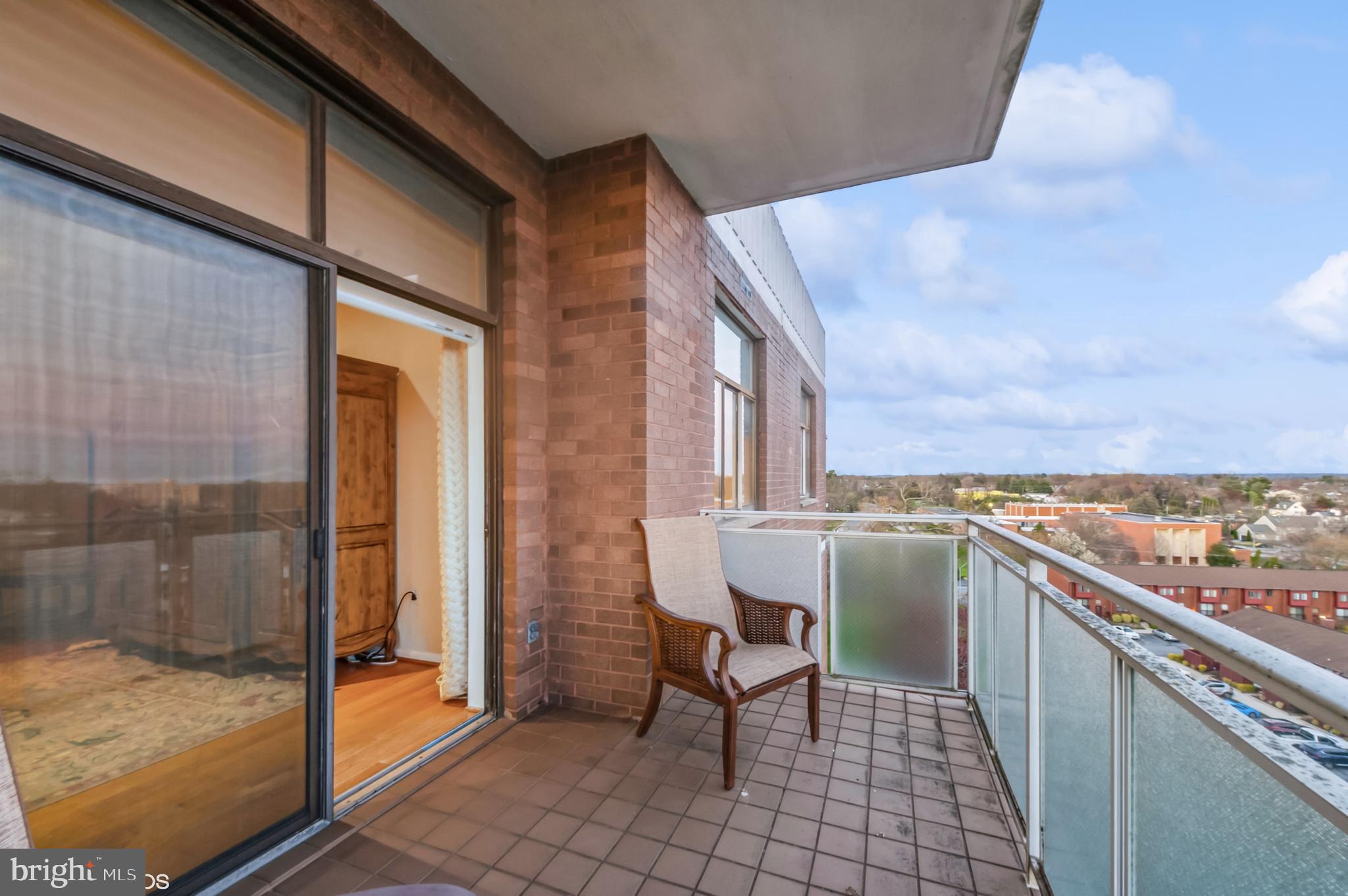 ONE SLADE - Residential