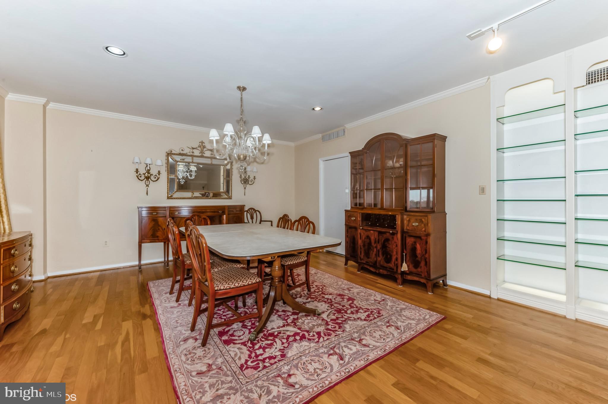 ONE SLADE - Residential