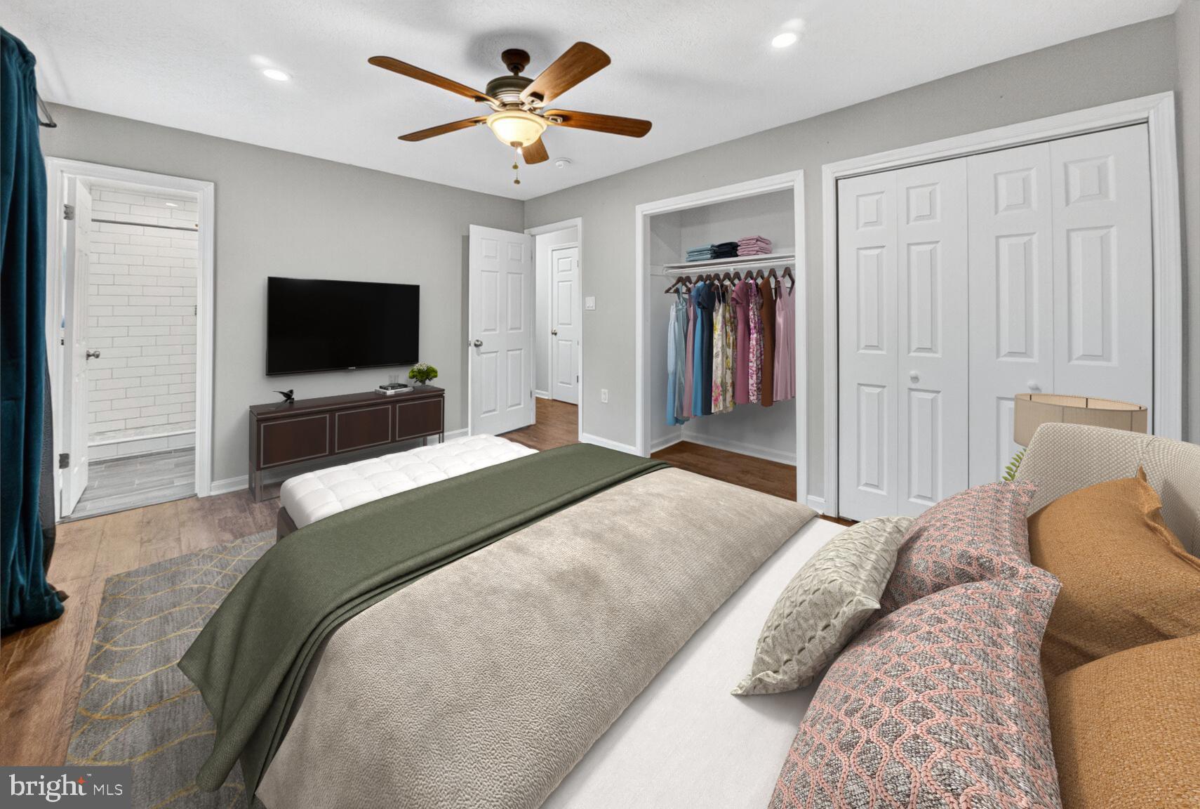 10902 BRIDLE PATH CIRCLE