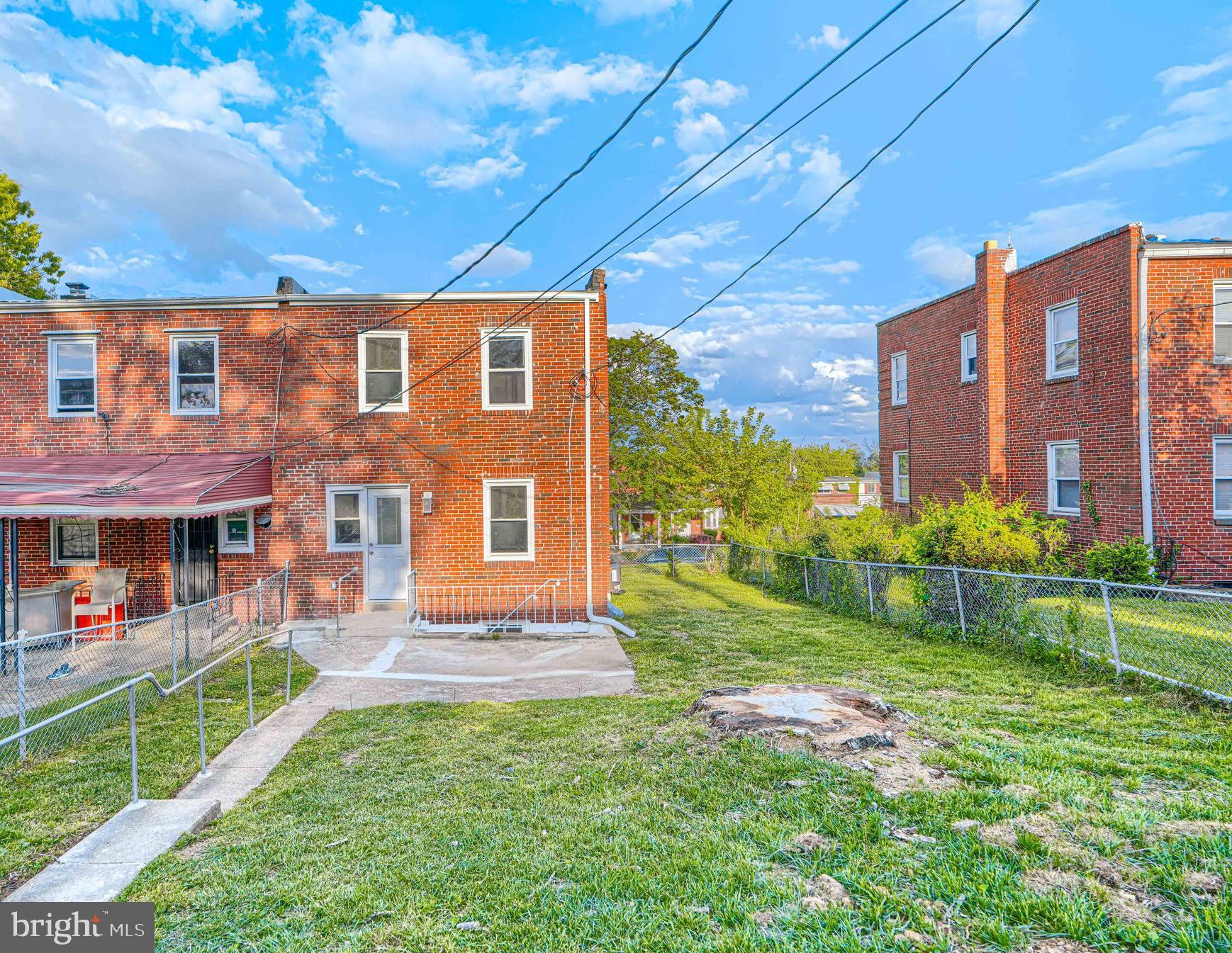 GREENSPRING - Residential