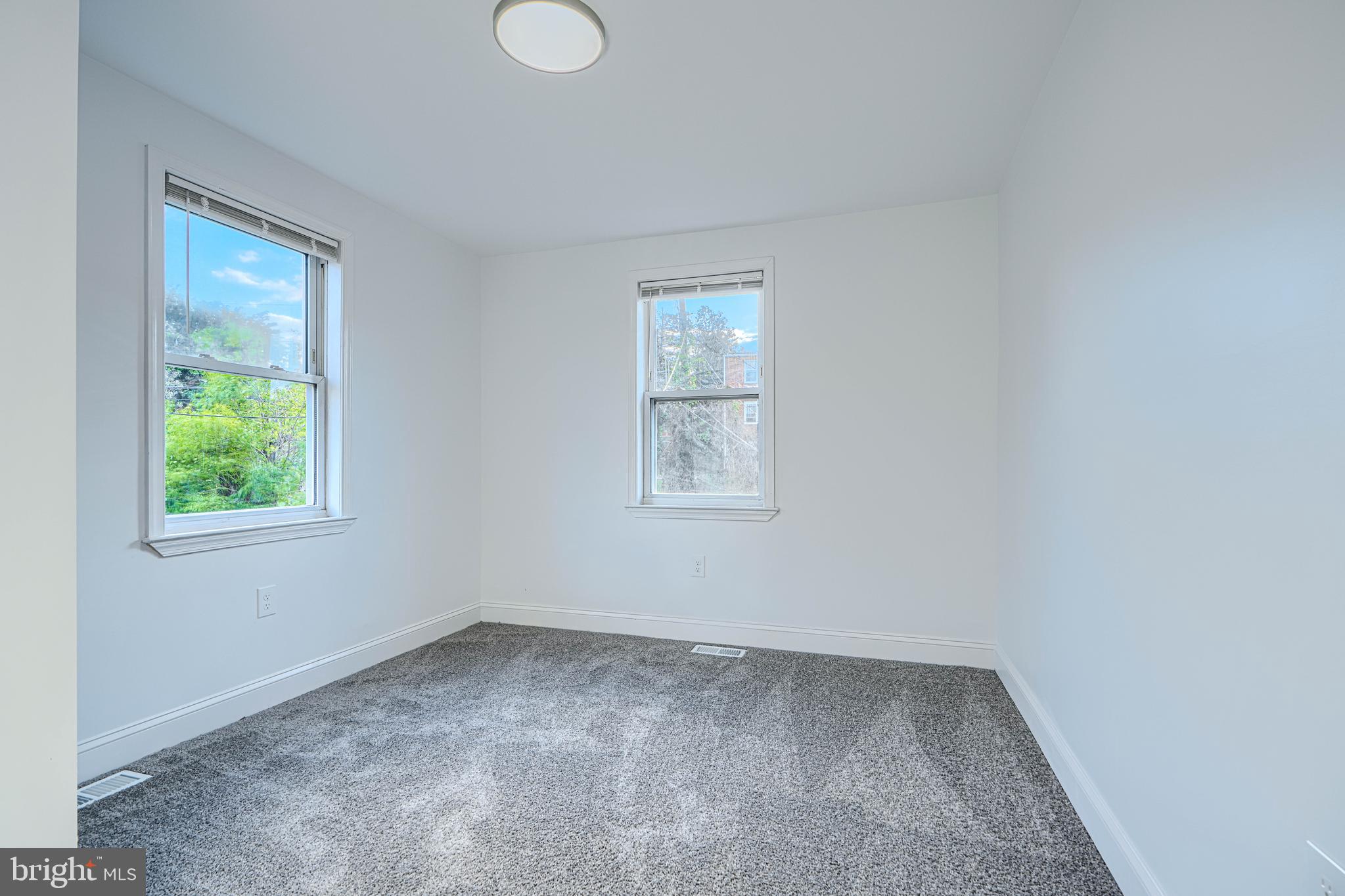 GREENSPRING - Residential