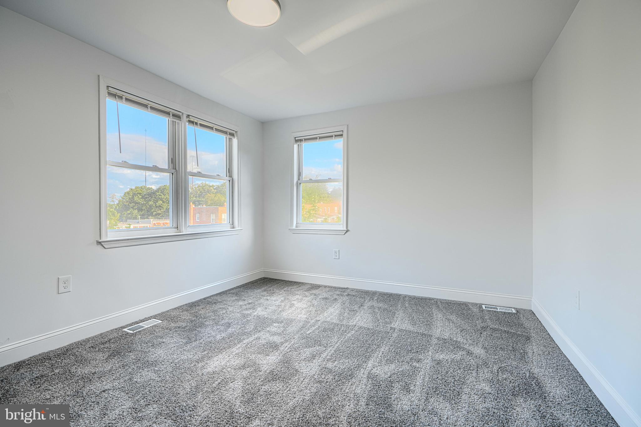 GREENSPRING - Residential