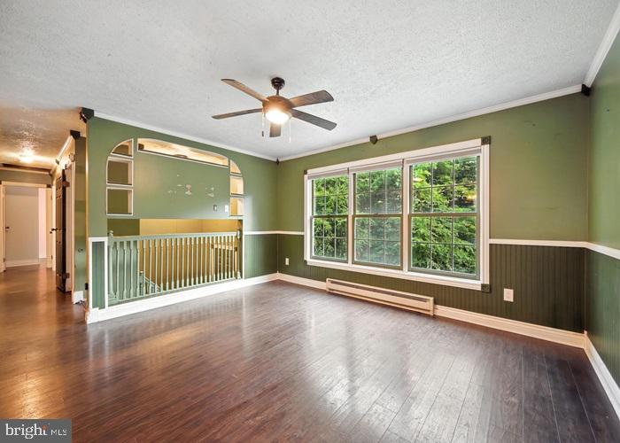 HIDDEN PINES - Residential