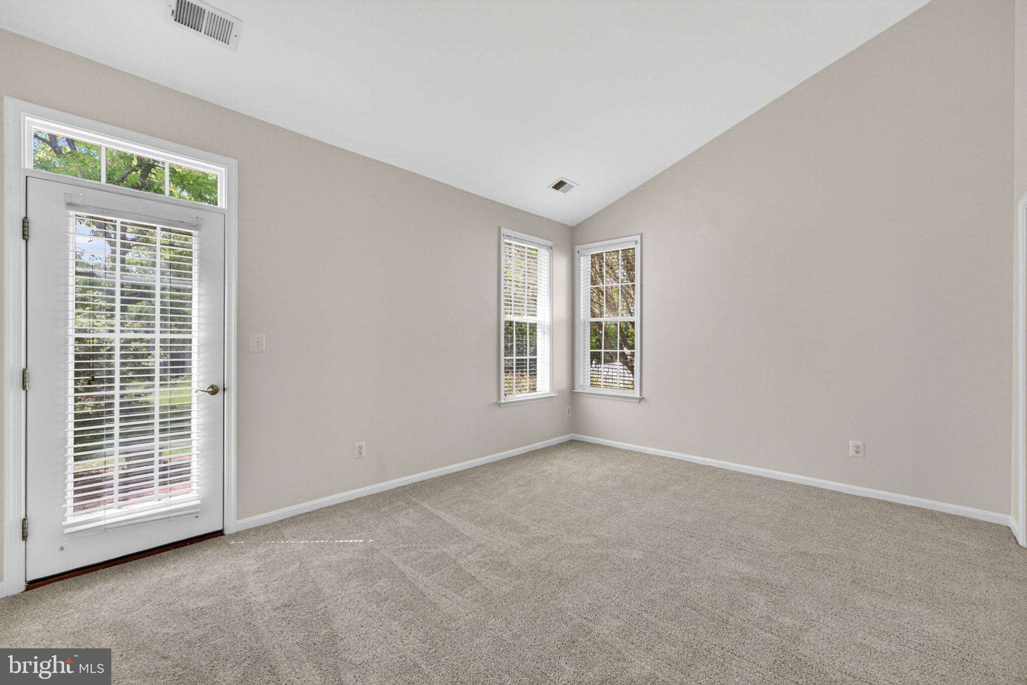 HERITAGE HUNT - Residential