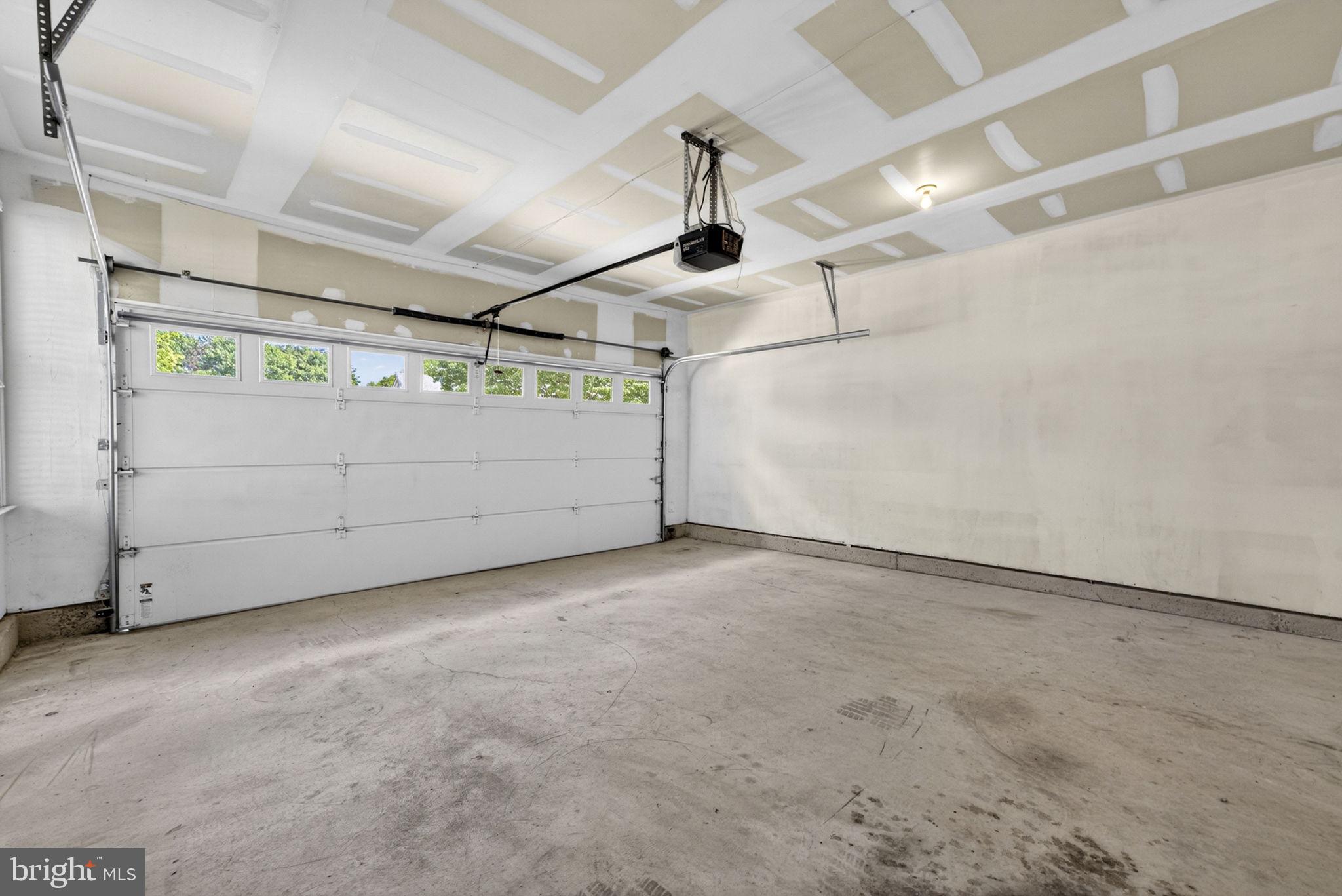 HERITAGE HUNT - Residential