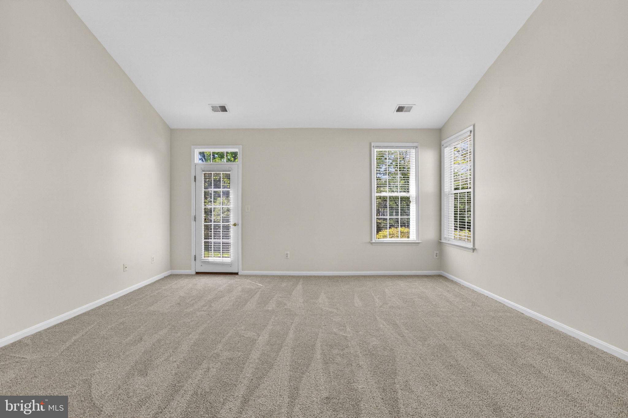 HERITAGE HUNT - Residential