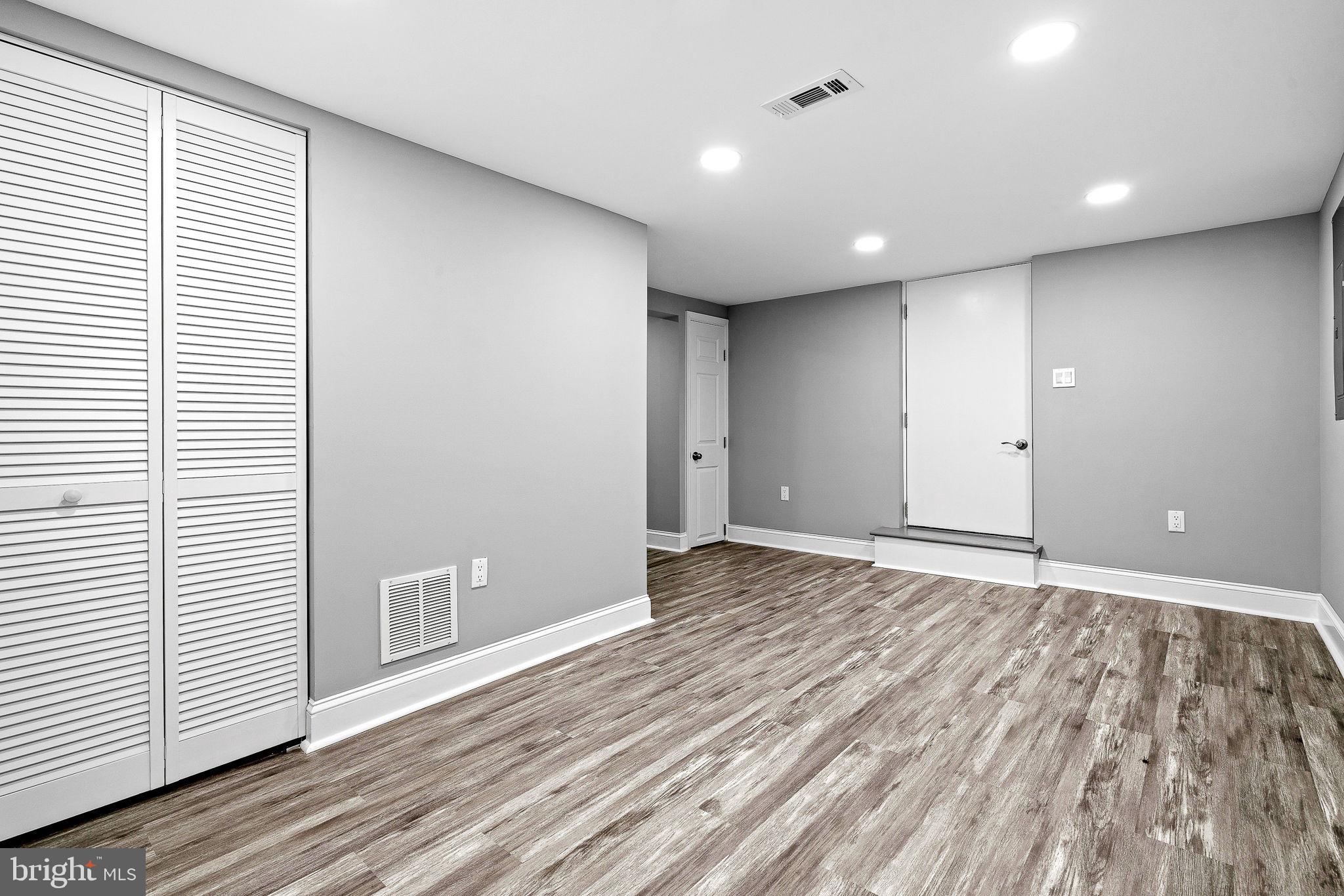 OVERLEA - Residential