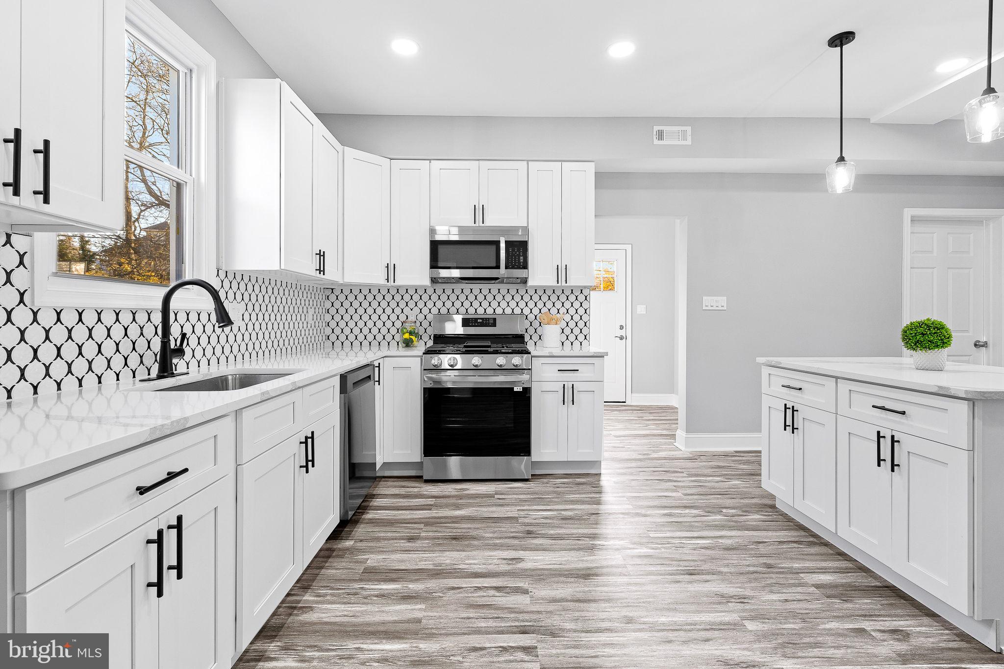 OVERLEA - Residential