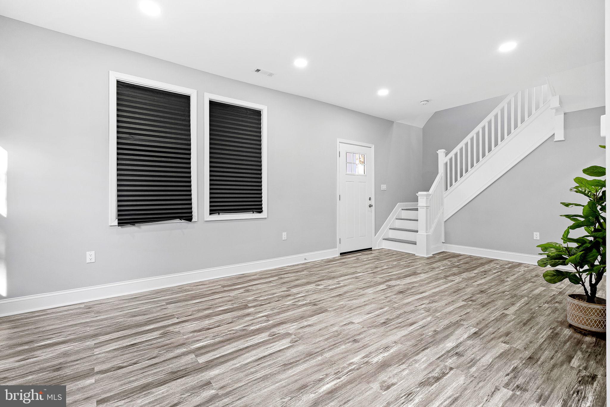 OVERLEA - Residential