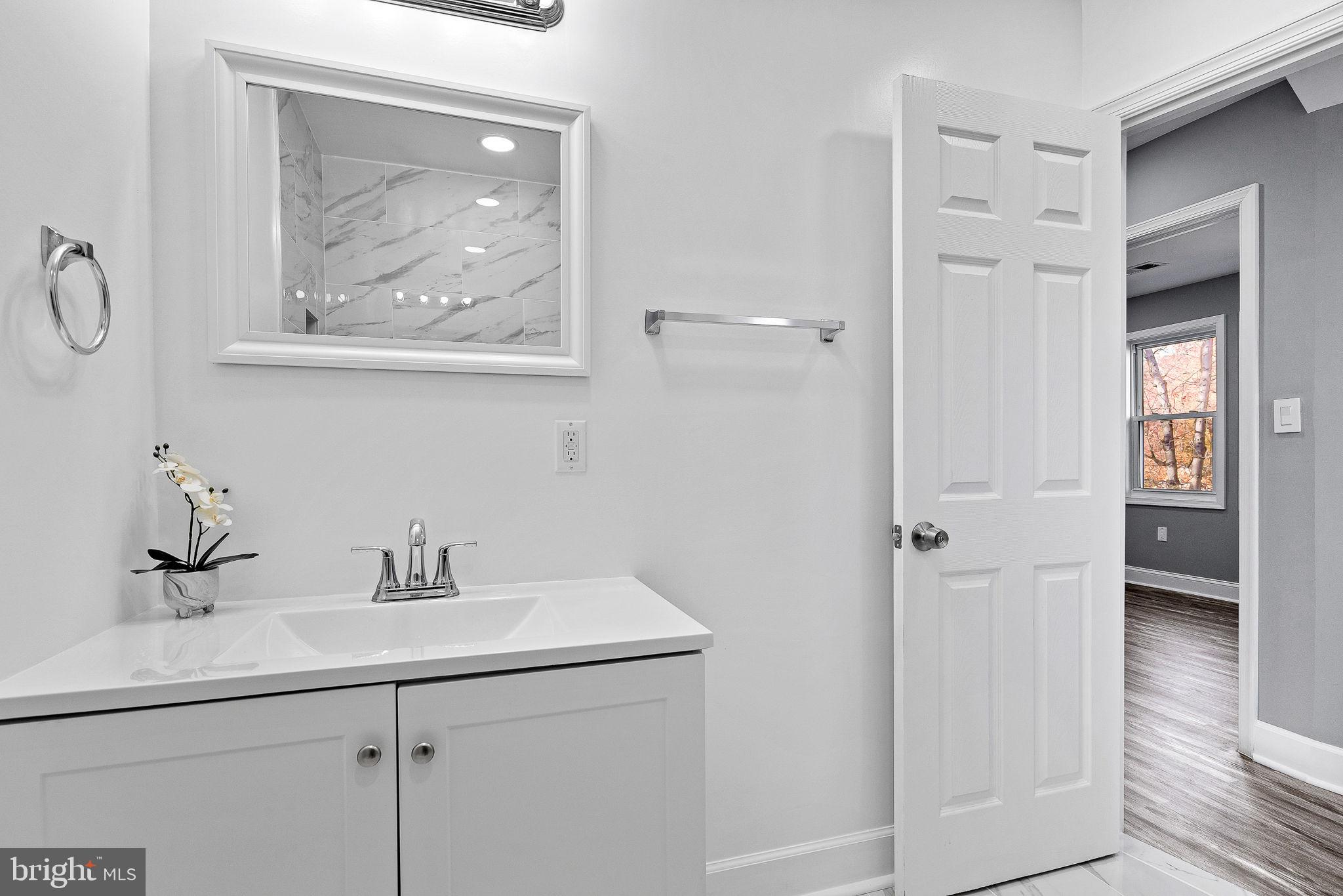 OVERLEA - Residential