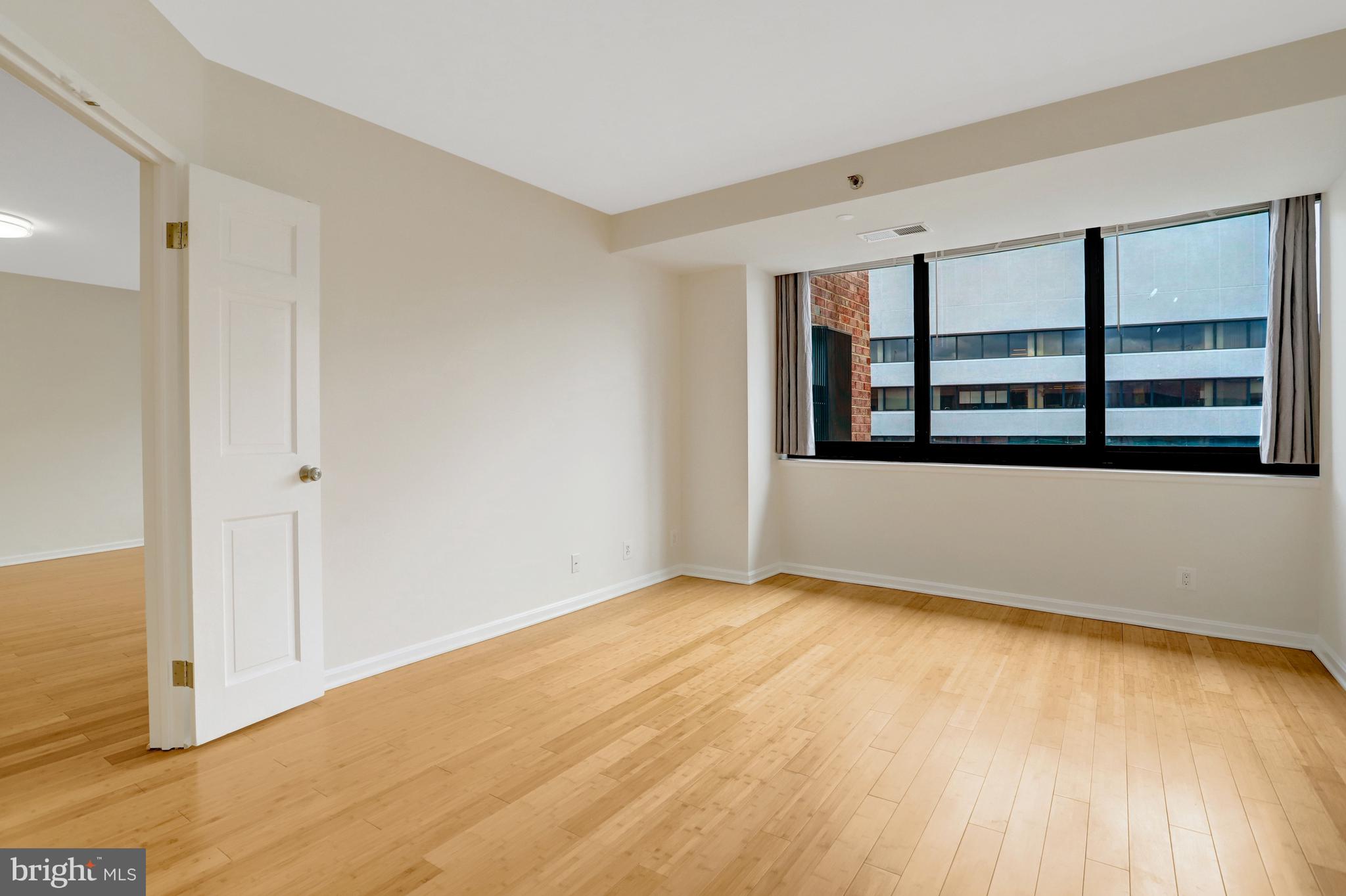 CRYSTAL PARK - Residential