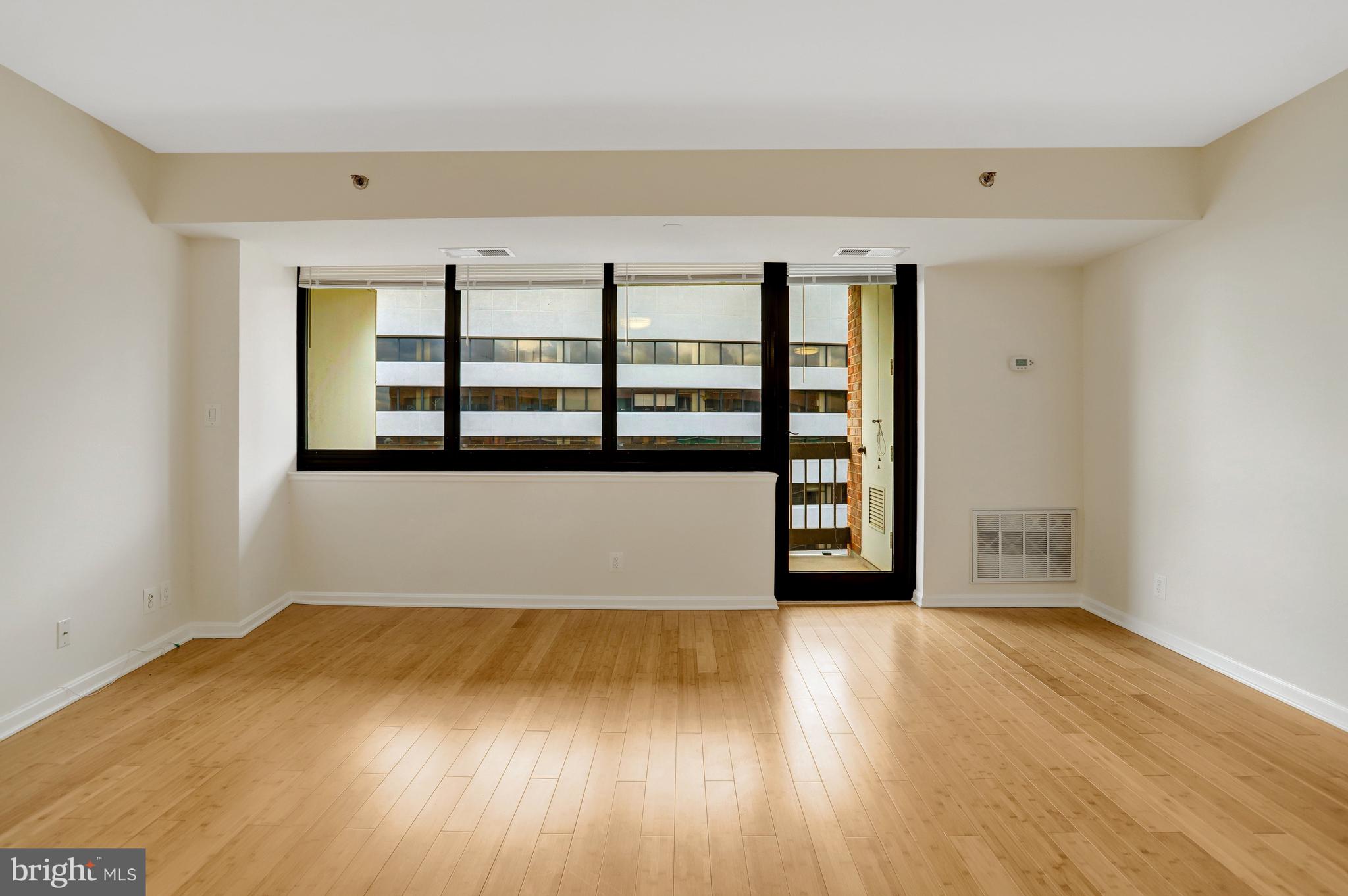 CRYSTAL PARK - Residential