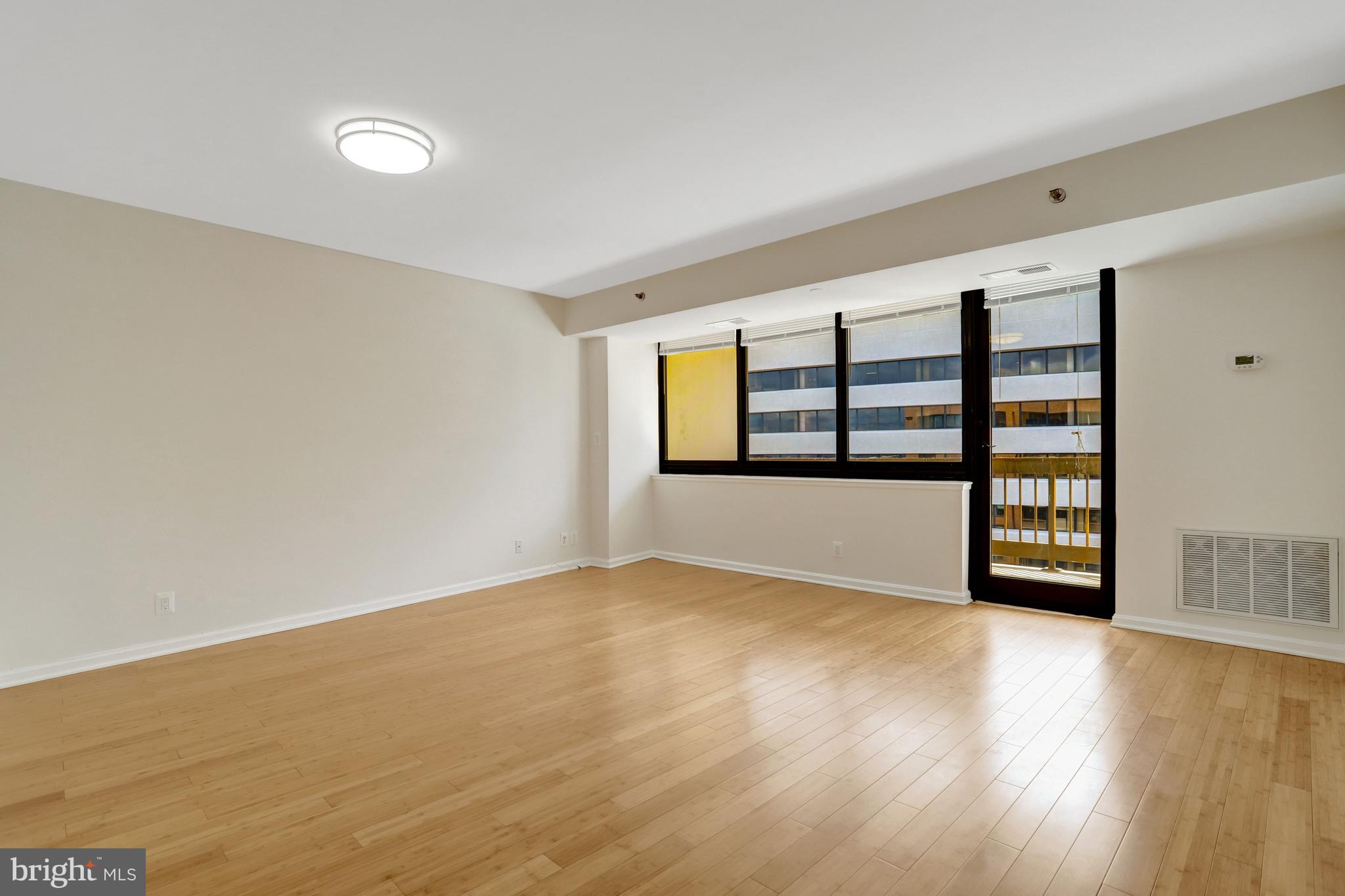 CRYSTAL PARK - Residential