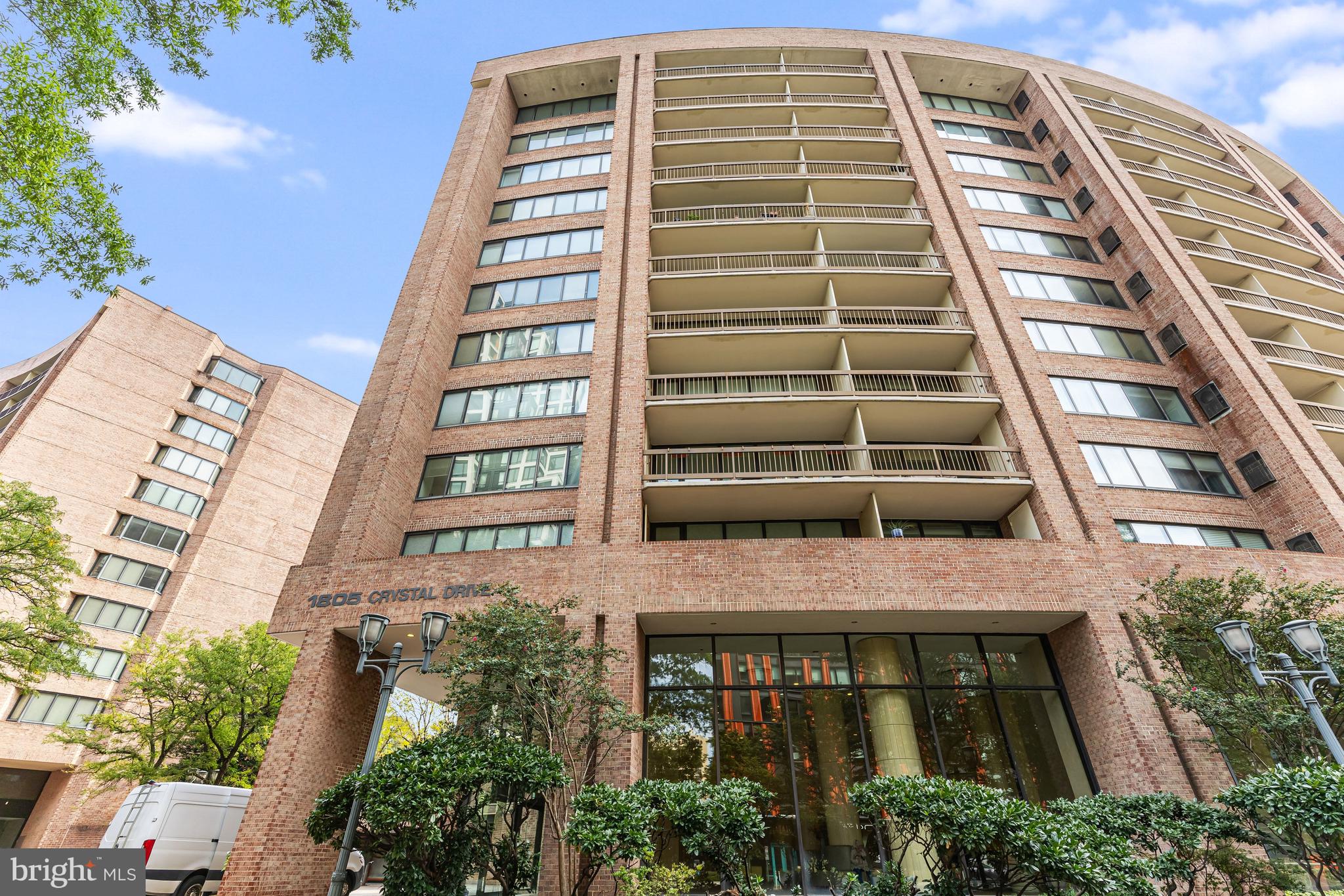 CRYSTAL PARK - Residential