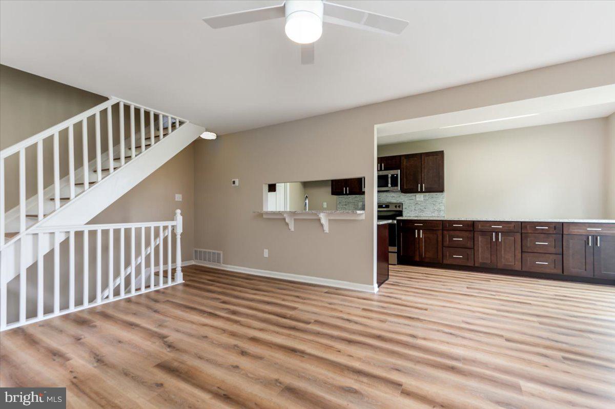 BROOKSHIRE - Residential