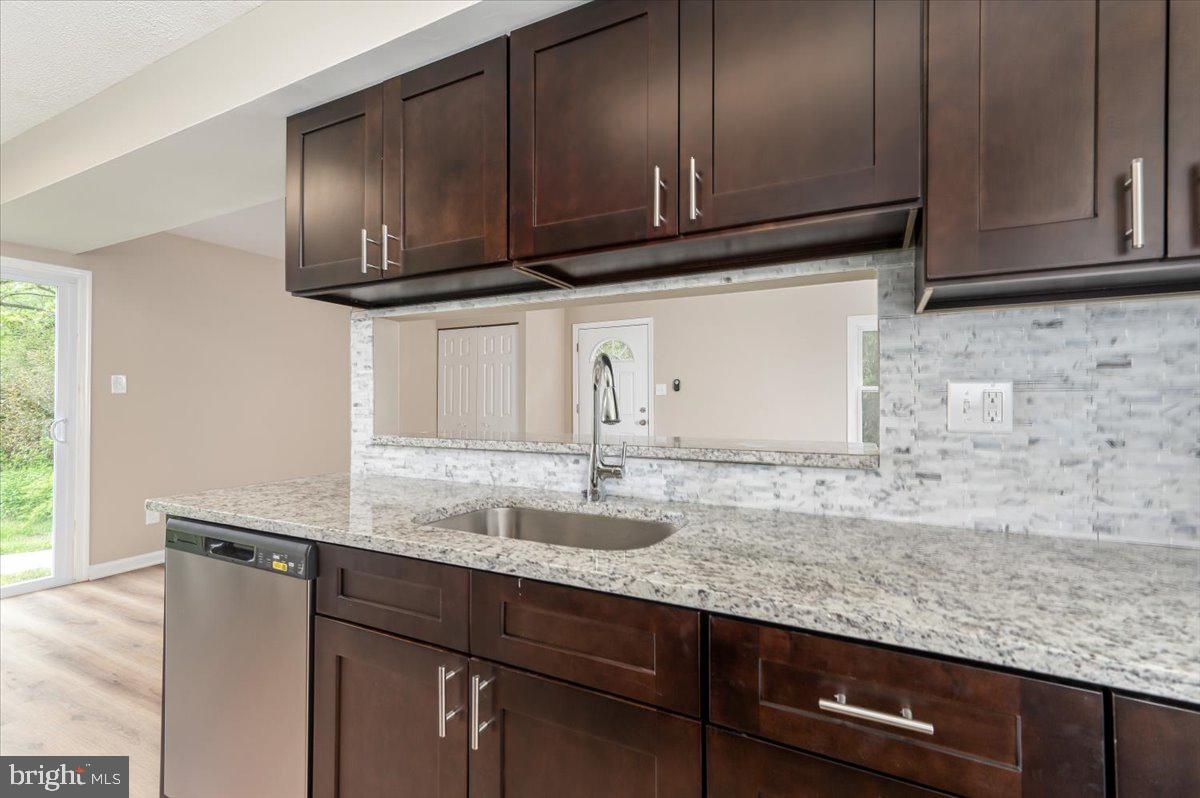 BROOKSHIRE - Residential