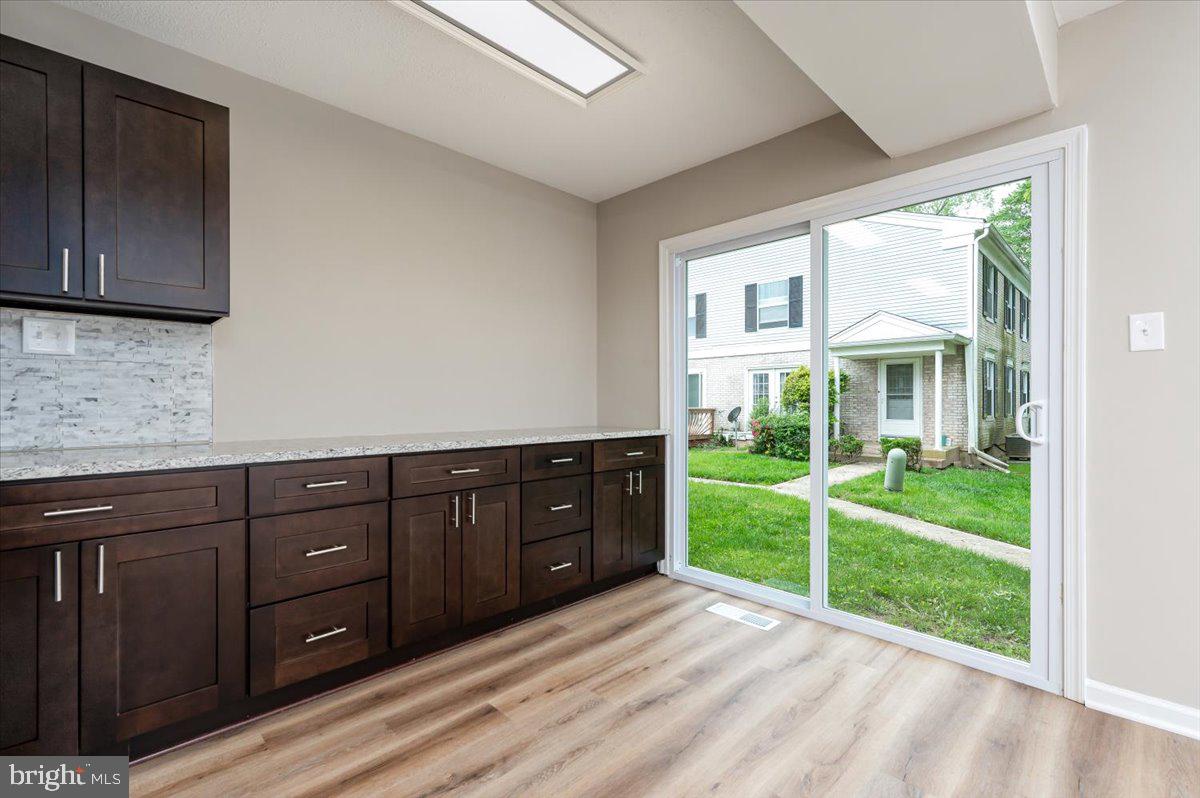 BROOKSHIRE - Residential