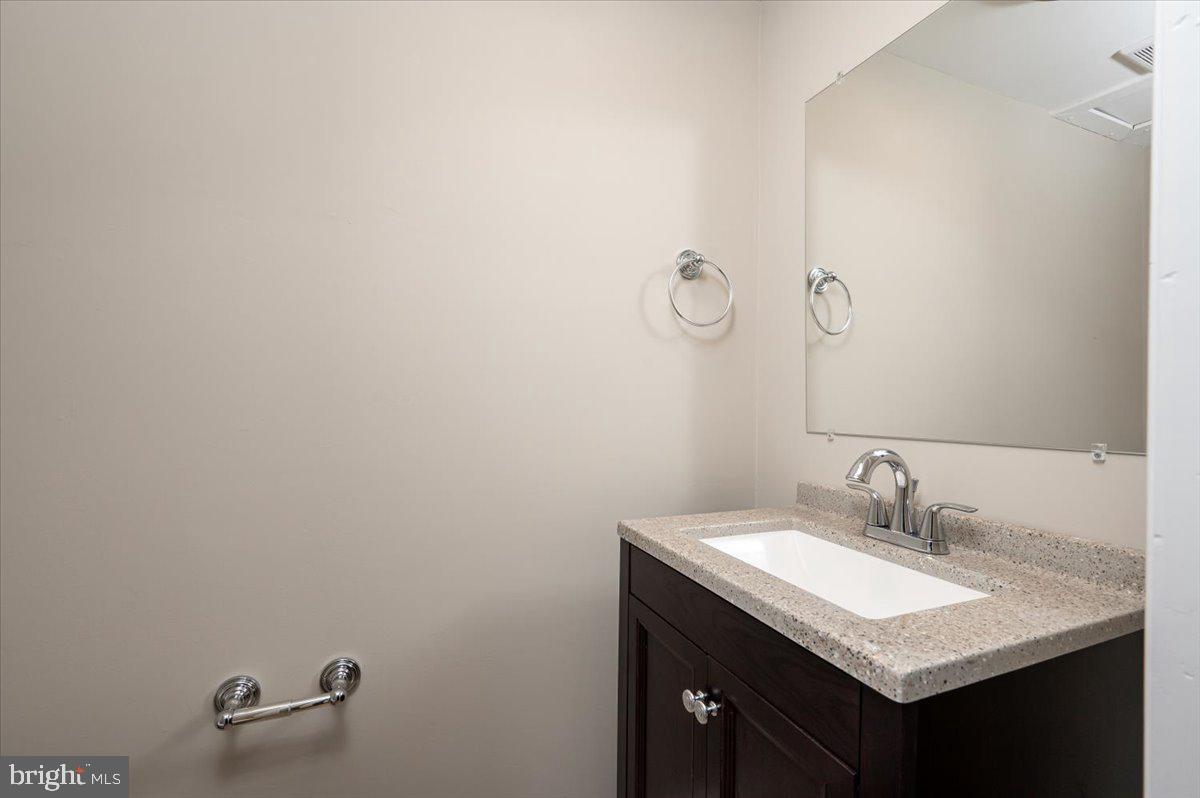 BROOKSHIRE - Residential