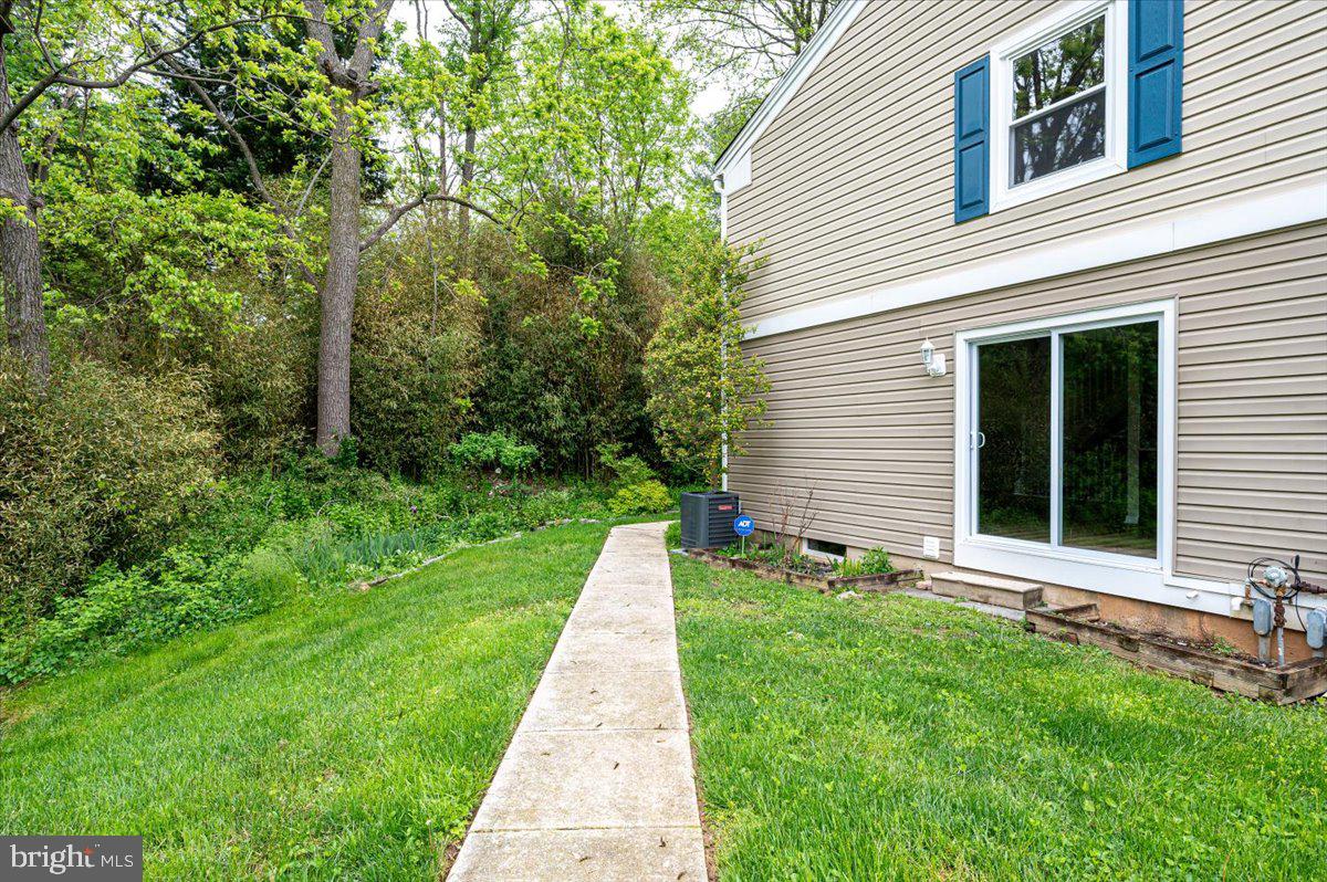 BROOKSHIRE - Residential