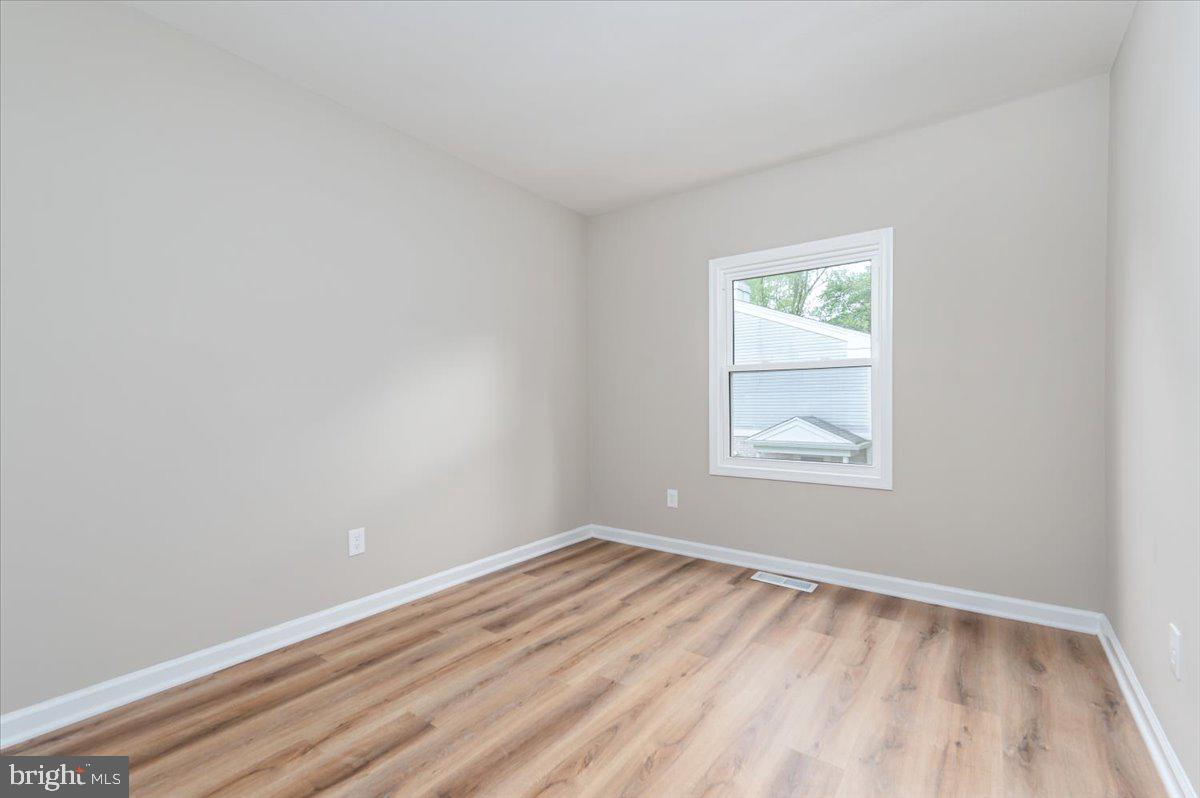 BROOKSHIRE - Residential