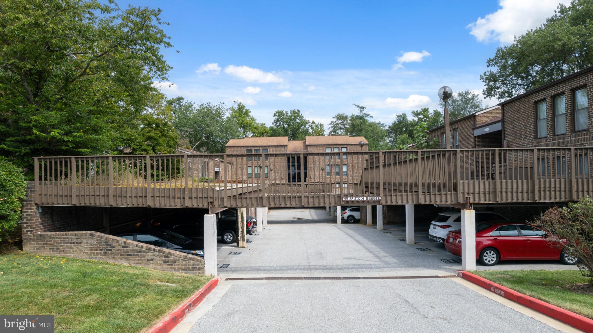 TOWN CENTER - Residential