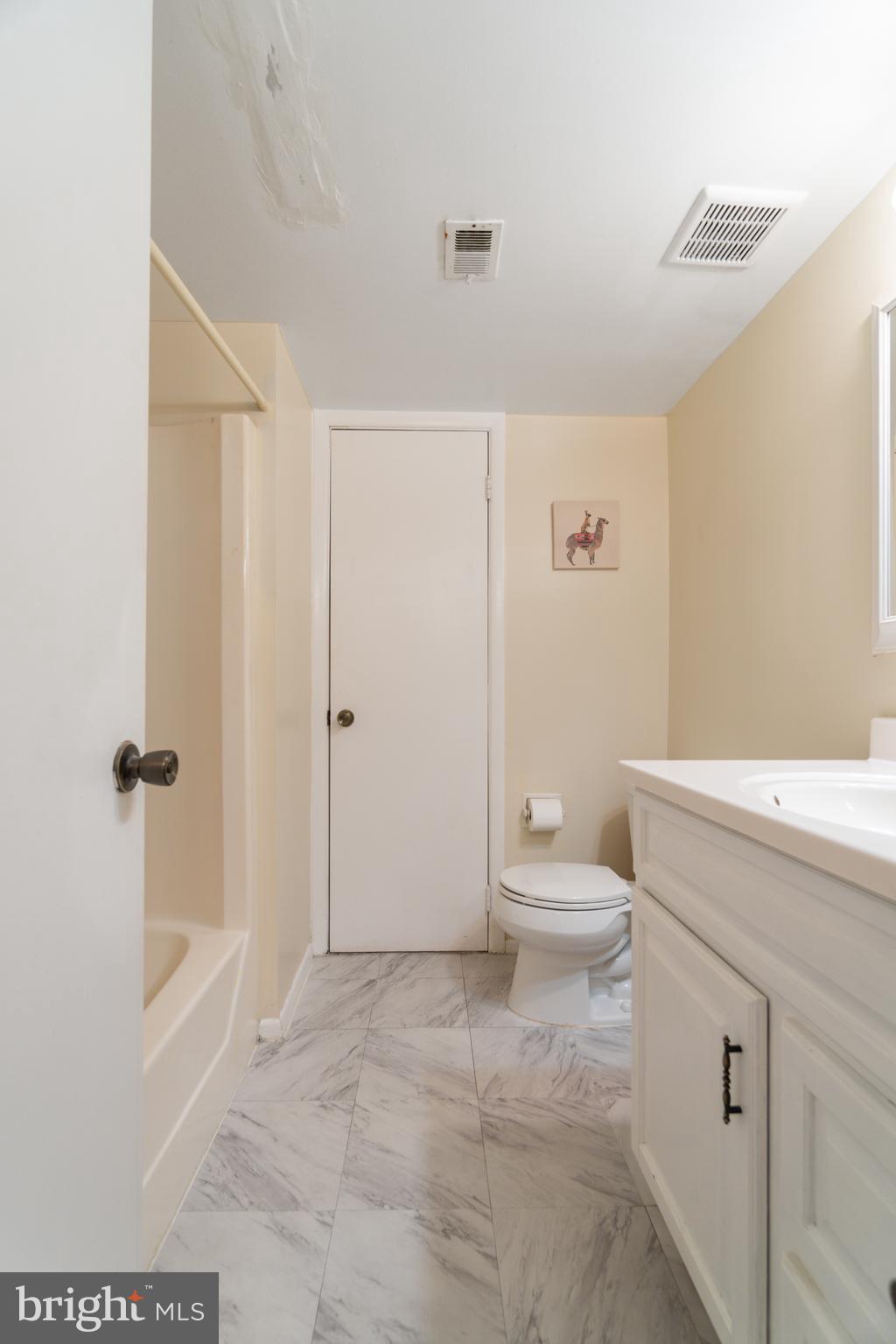 TOWN CENTER - Residential