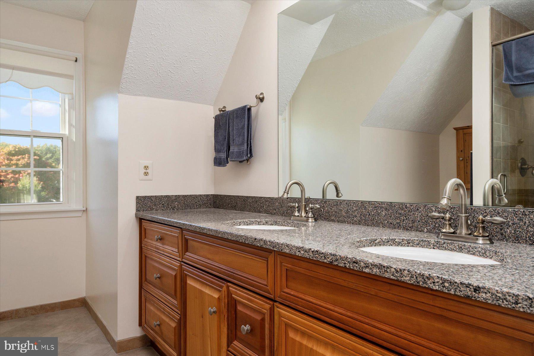 CALVERT ESTATES - Residential